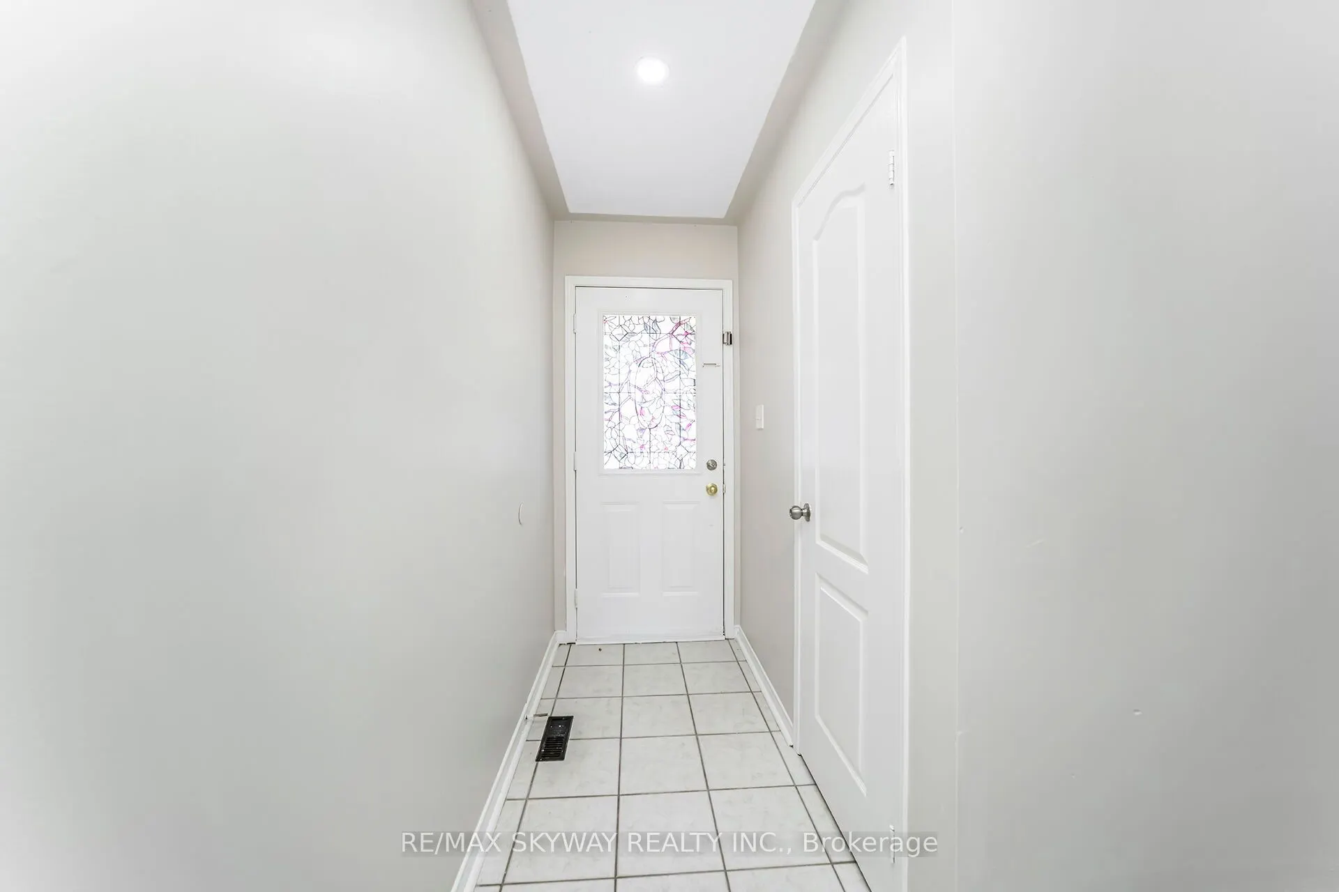 13 Ozner Court