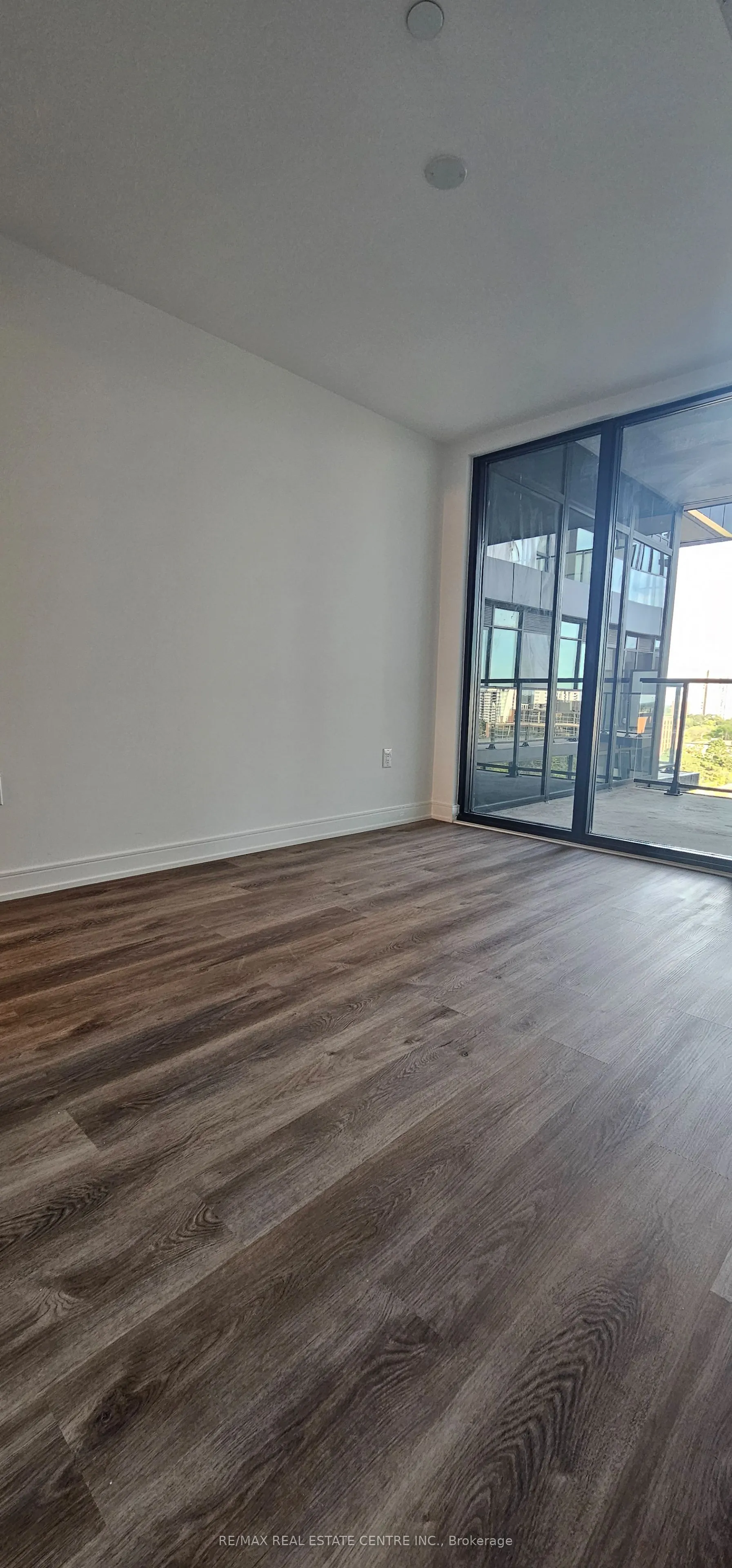 3009 Novar Road, #727