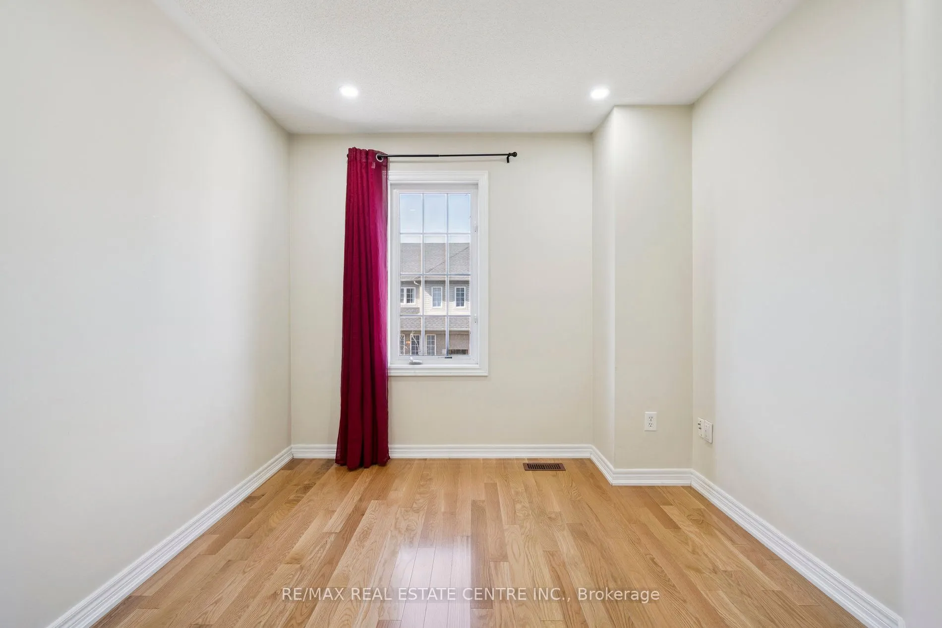 4950 Albina Way, #77