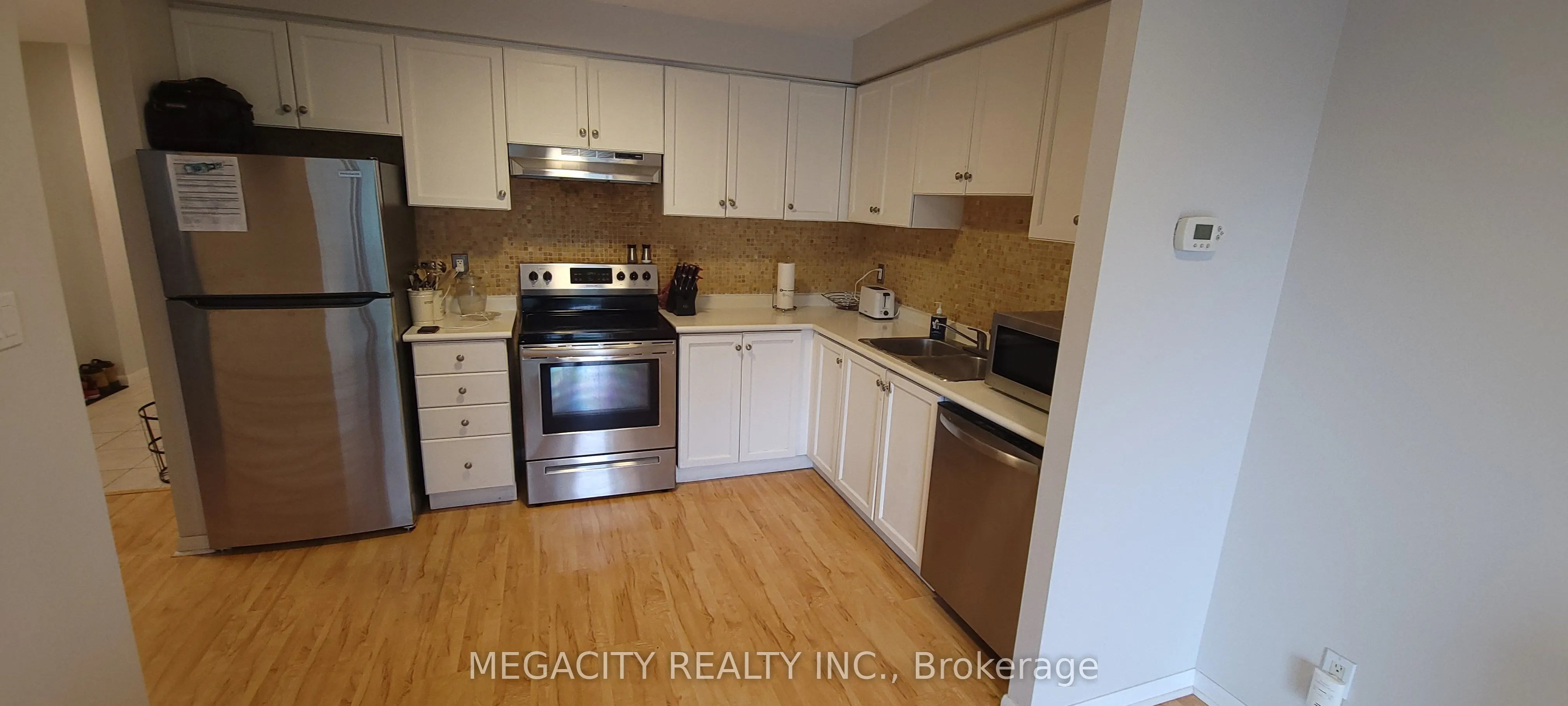 2464 Weston Road, #401