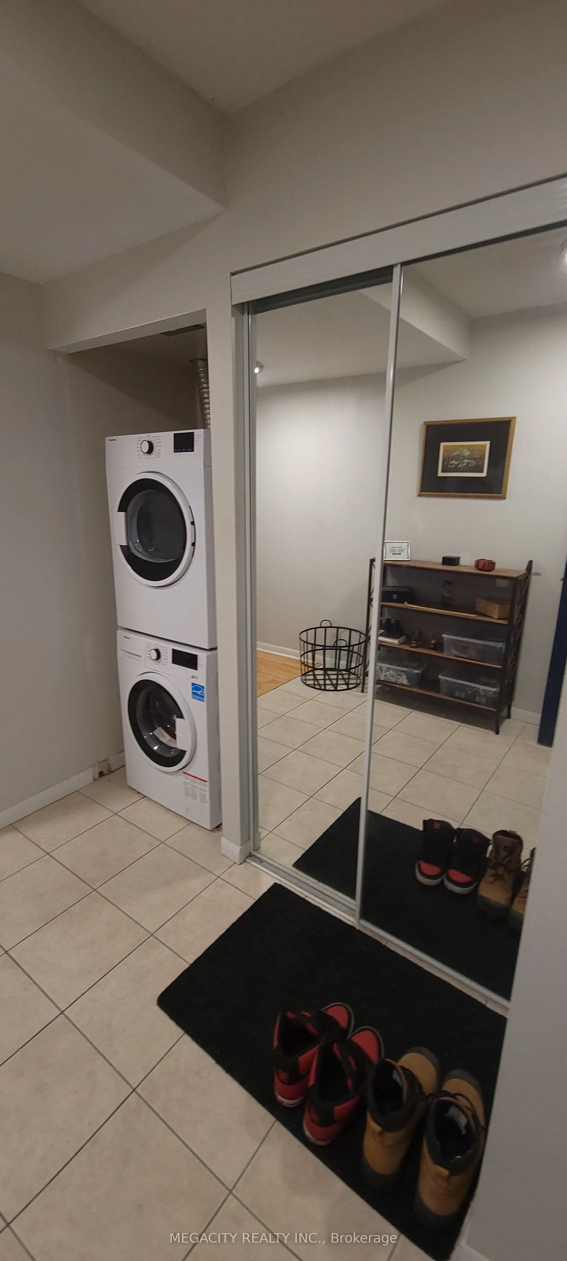 2464 Weston Road, #401