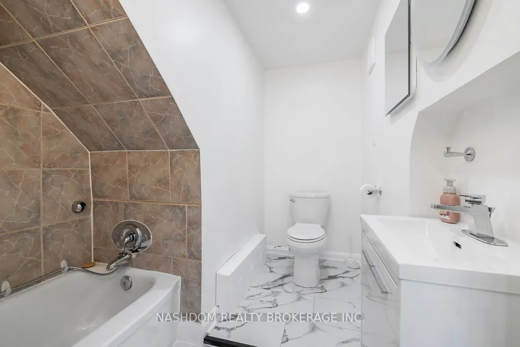 2015 Leighland Road, #3