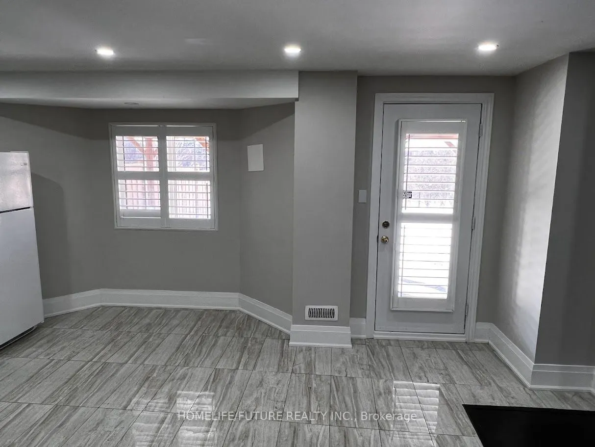 54 Angelgate Road, #Bsmt