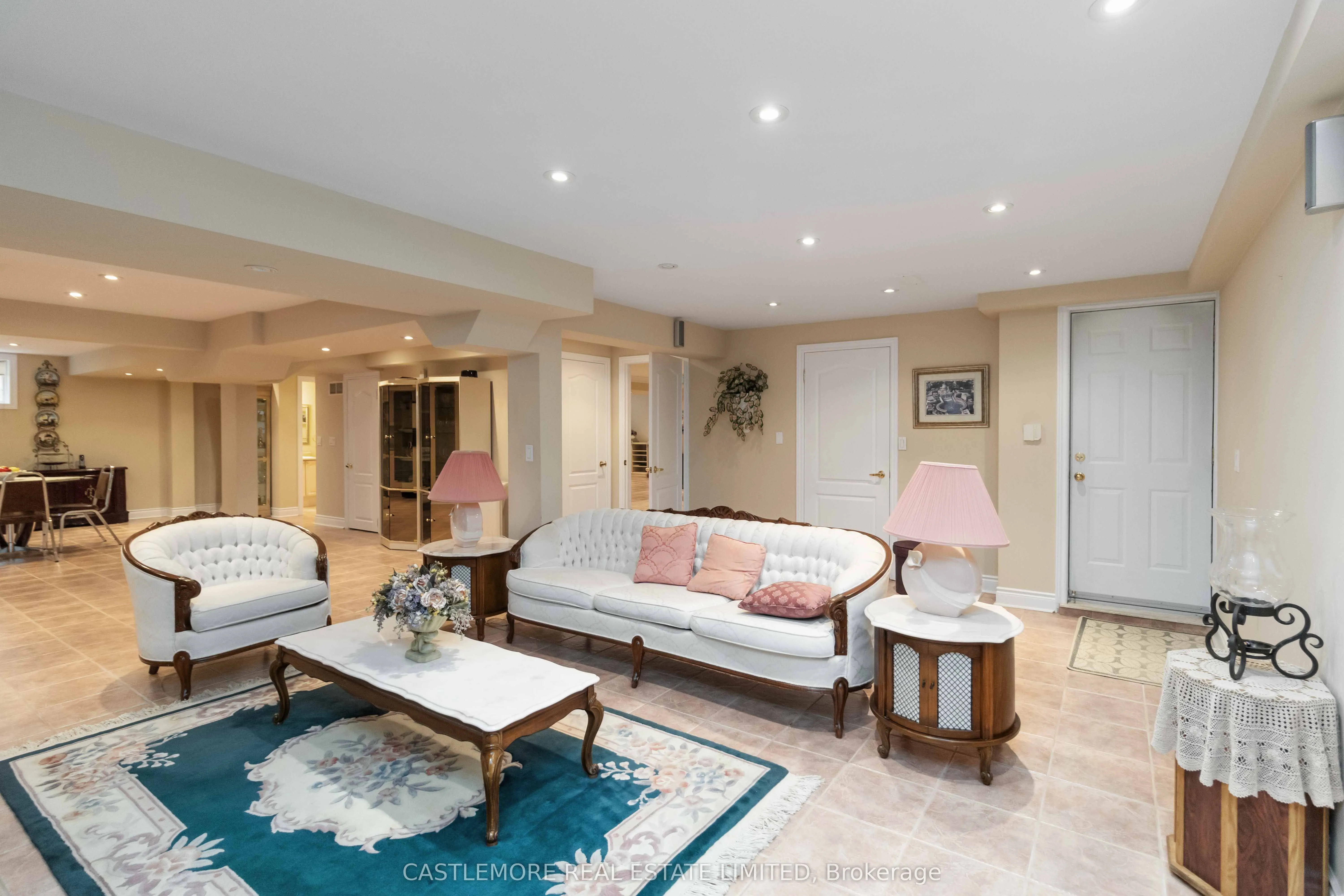 39 Saint Hubert Drive