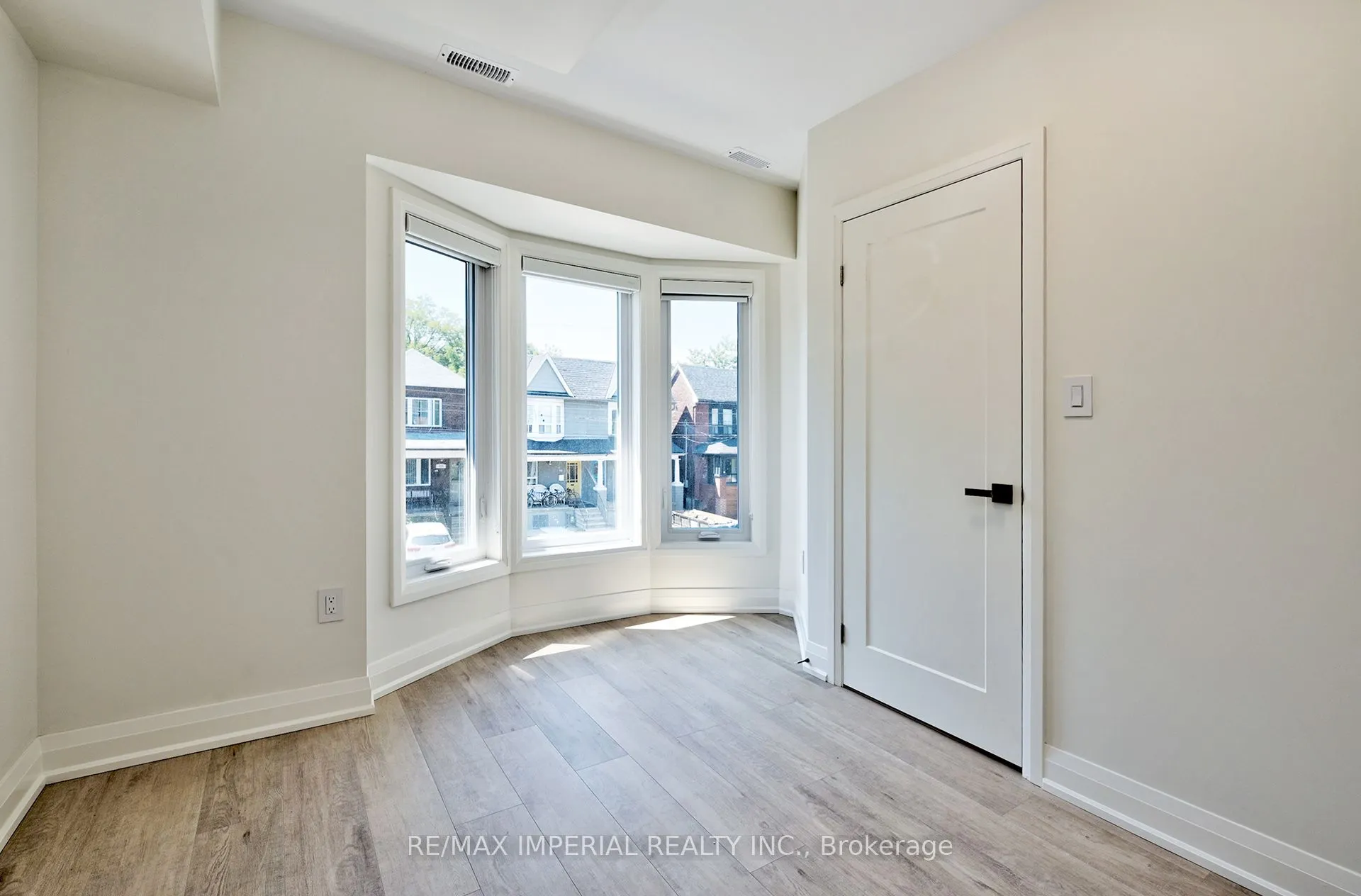 449 Margueretta Street, #Upper