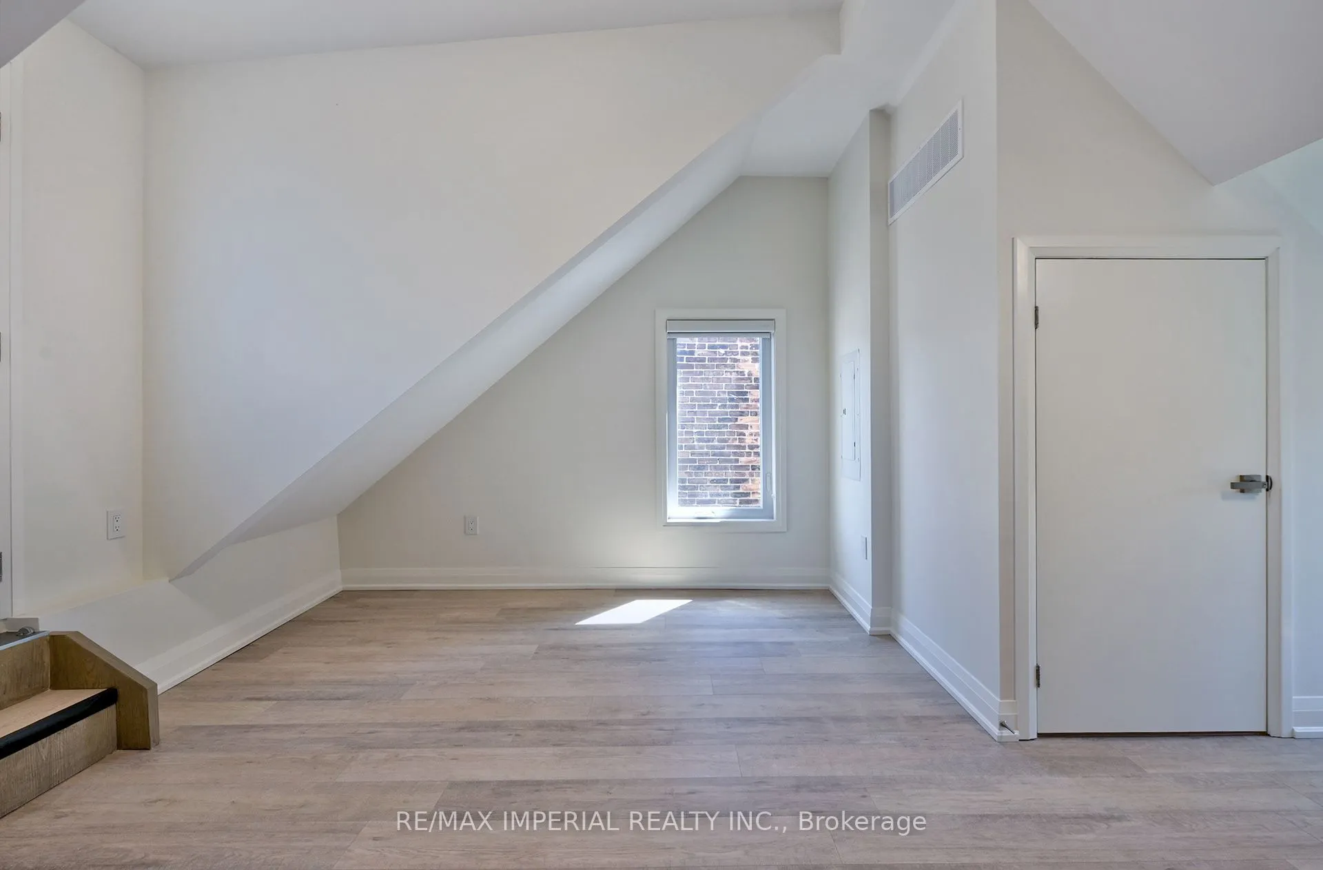 449 Margueretta Street, #Upper