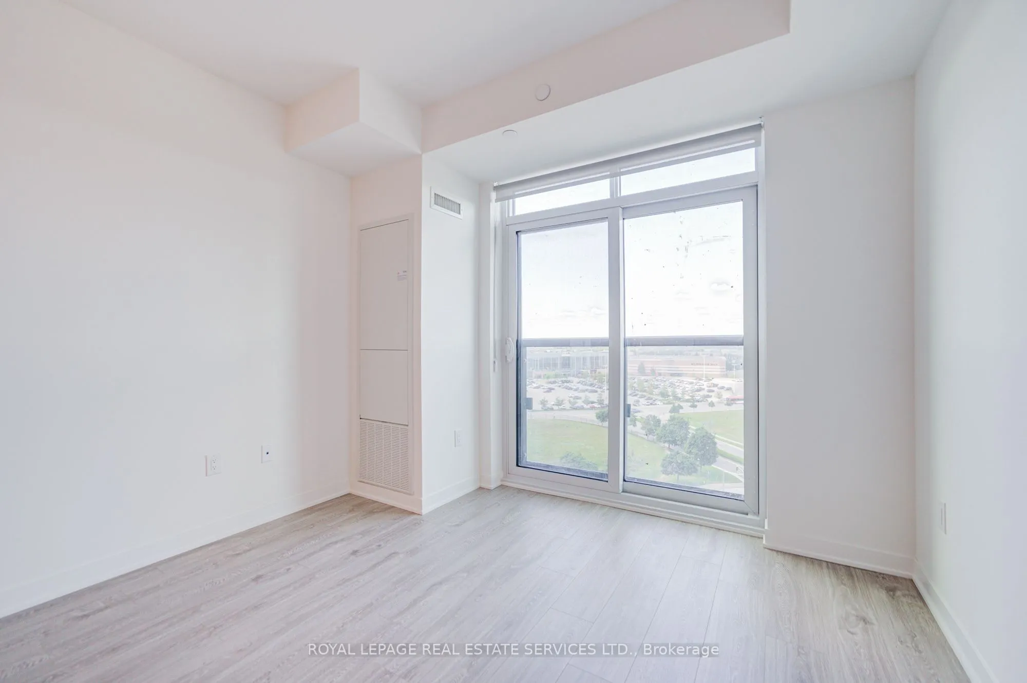 2495 Eglinton Avenue W, #1007