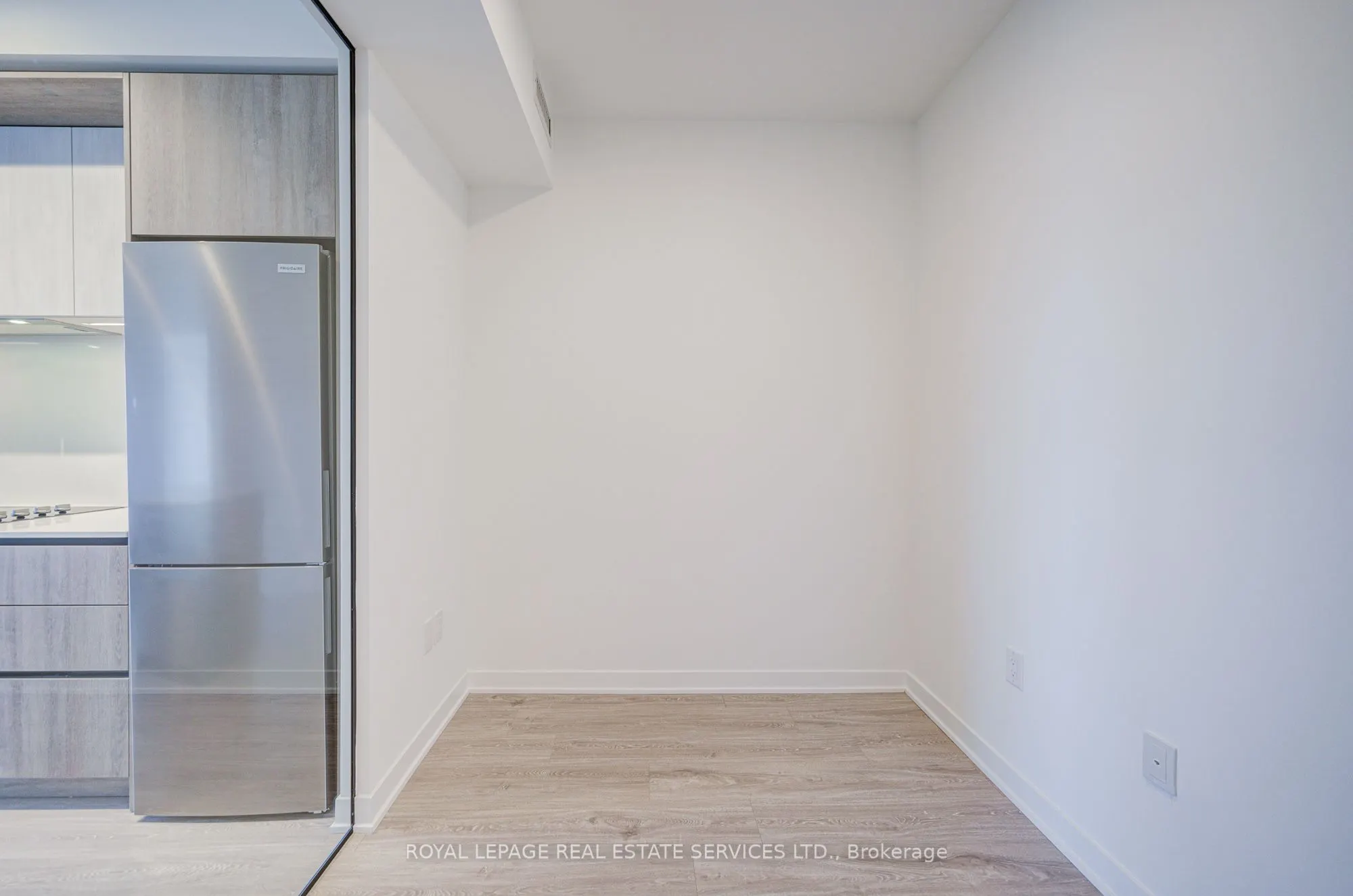 2495 Eglinton Avenue W, #1007