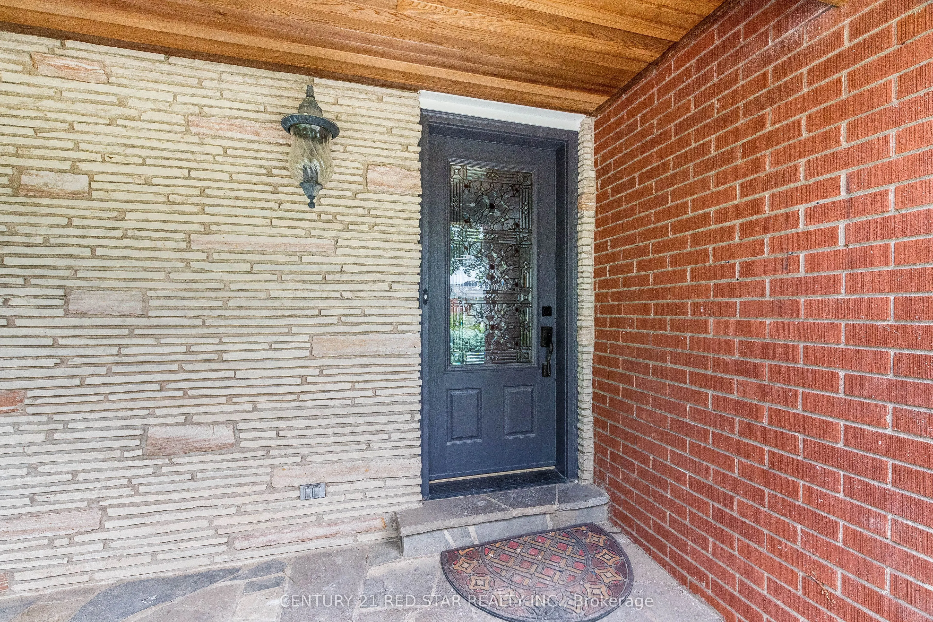 1448 Willowdown Road