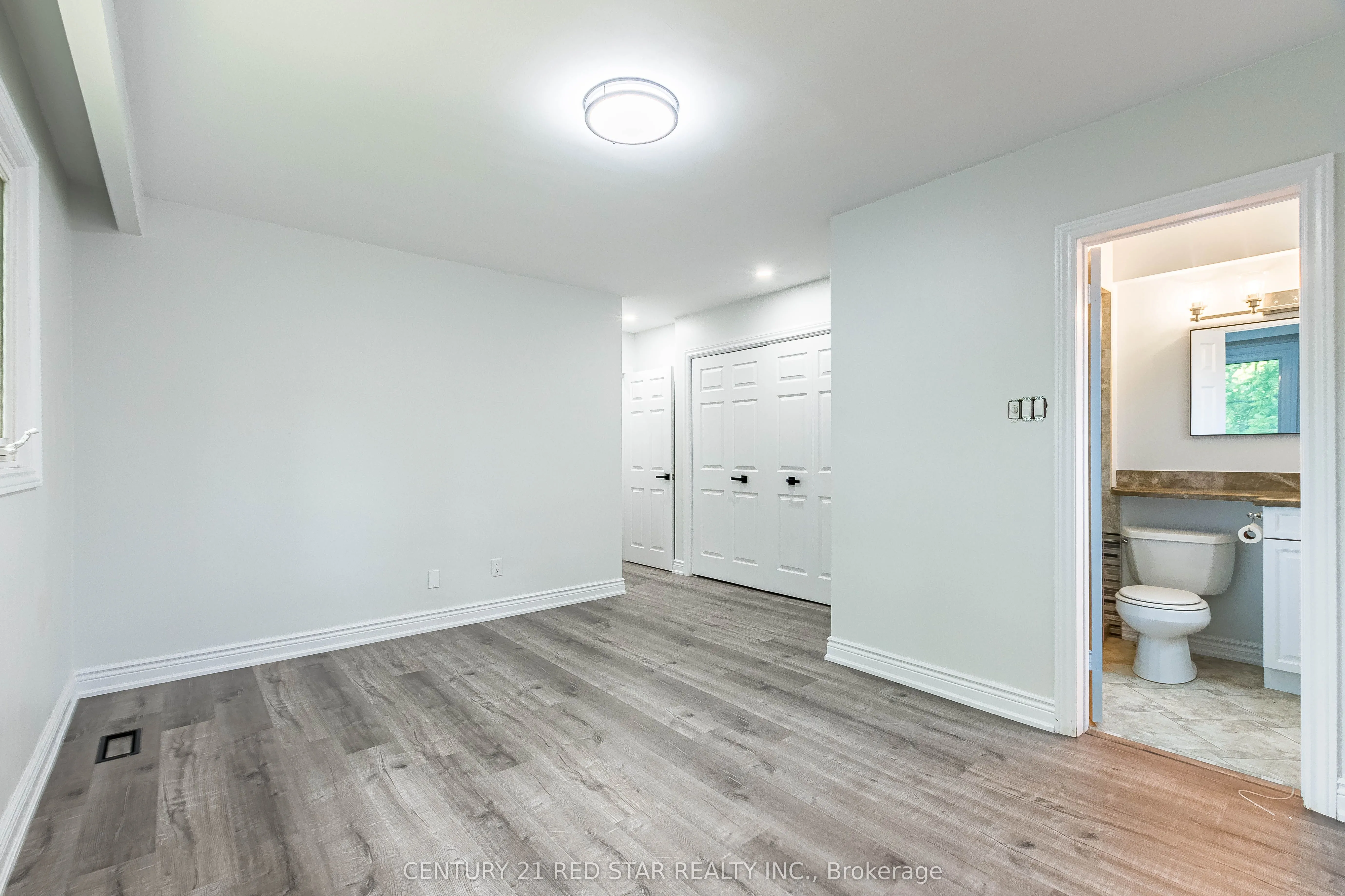 1448 Willowdown Road