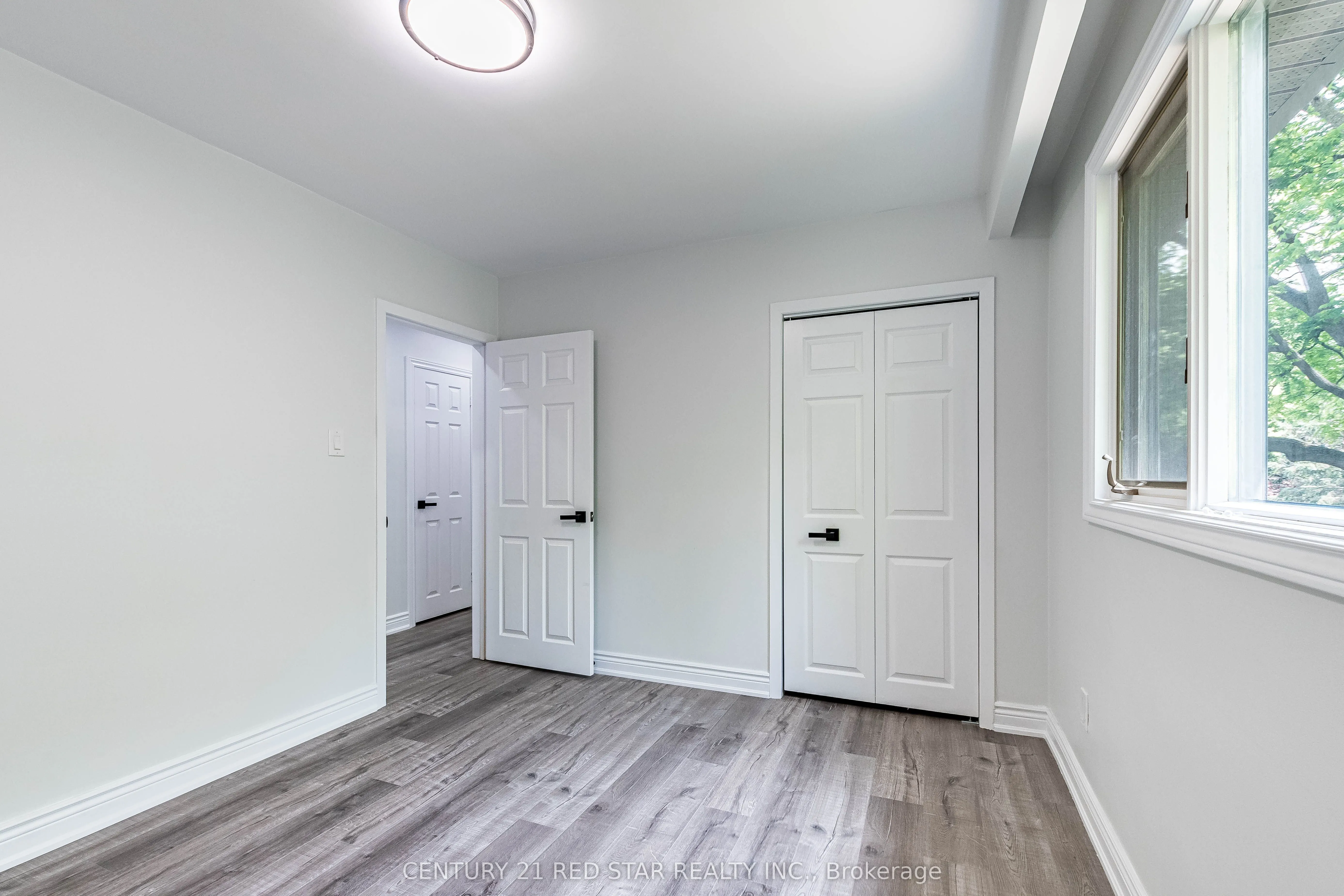 1448 Willowdown Road