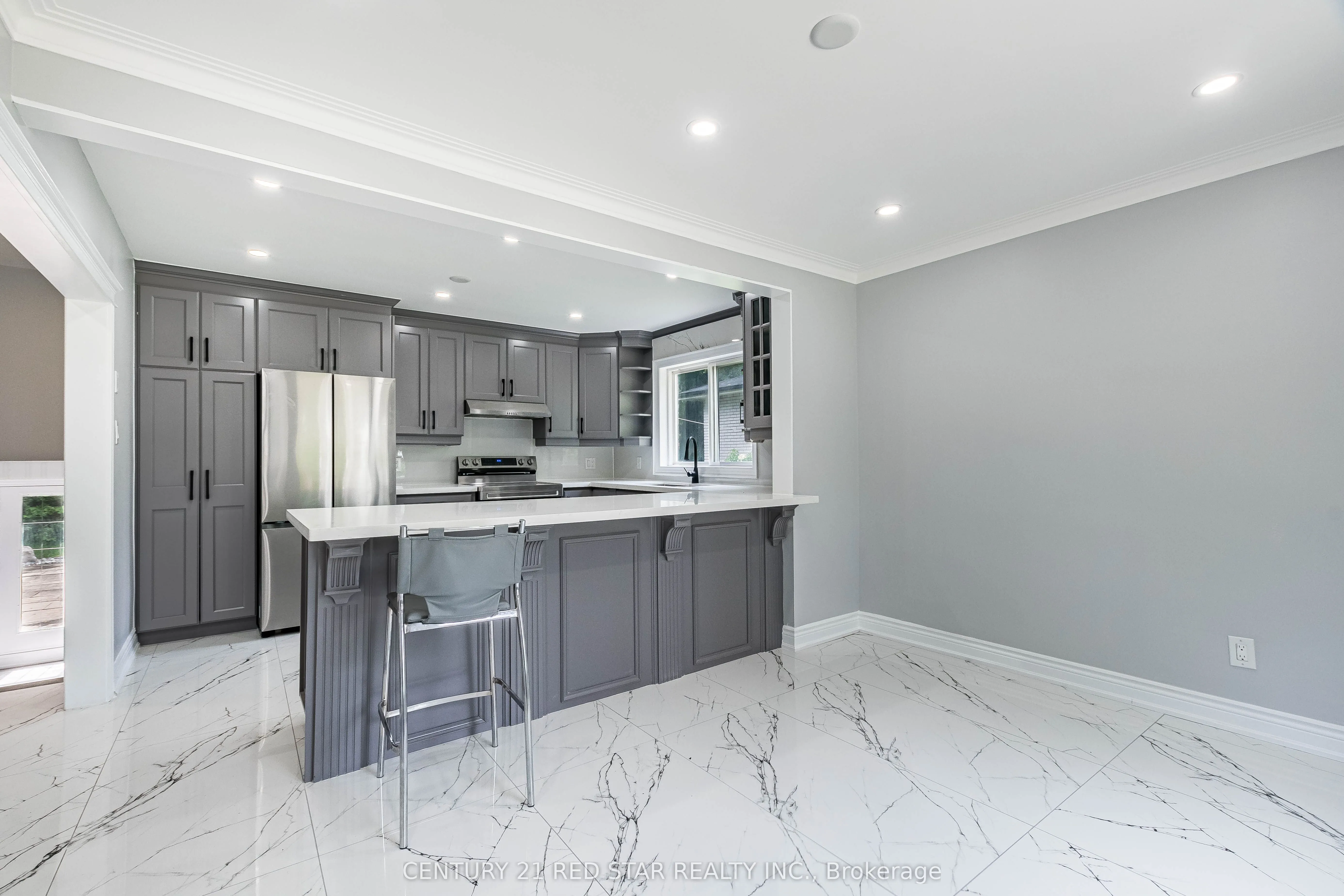 1448 Willowdown Road