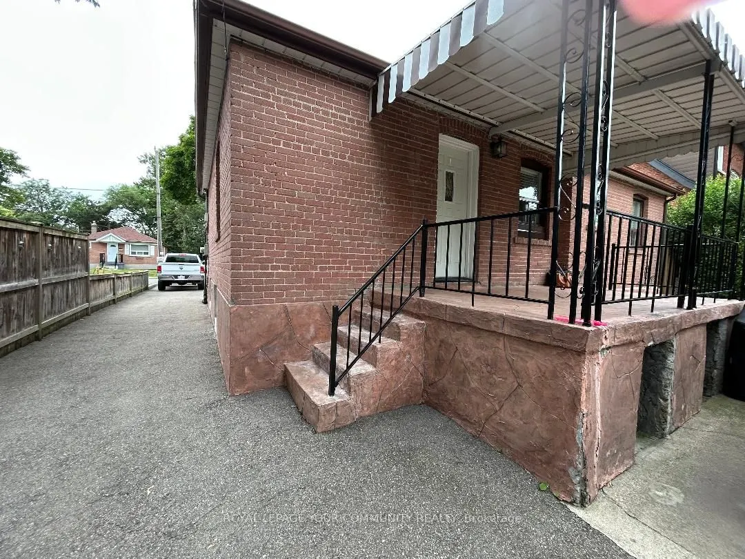 49 Lockerbie Avenue, #Basement