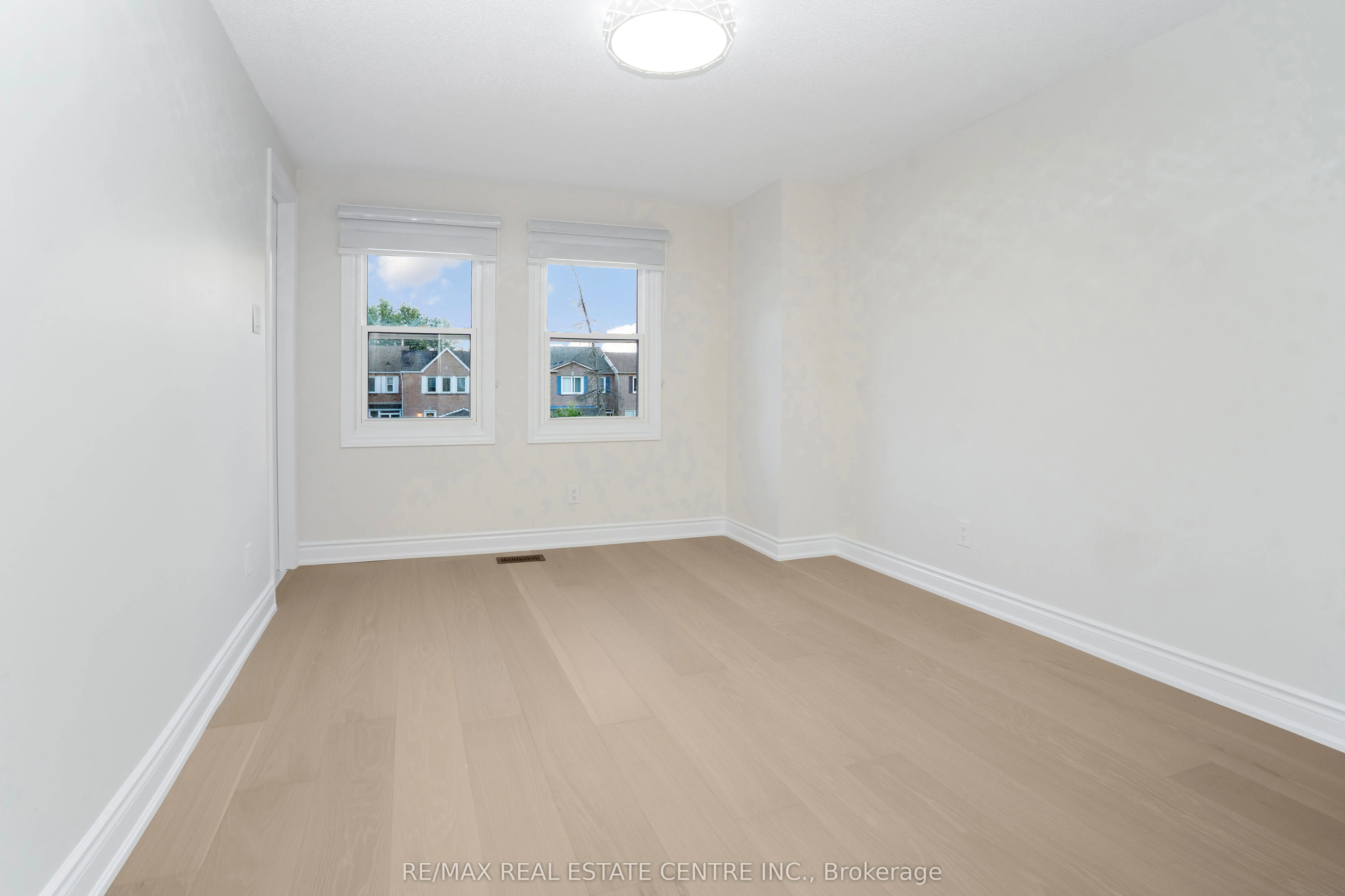 59 Cutters Crescent