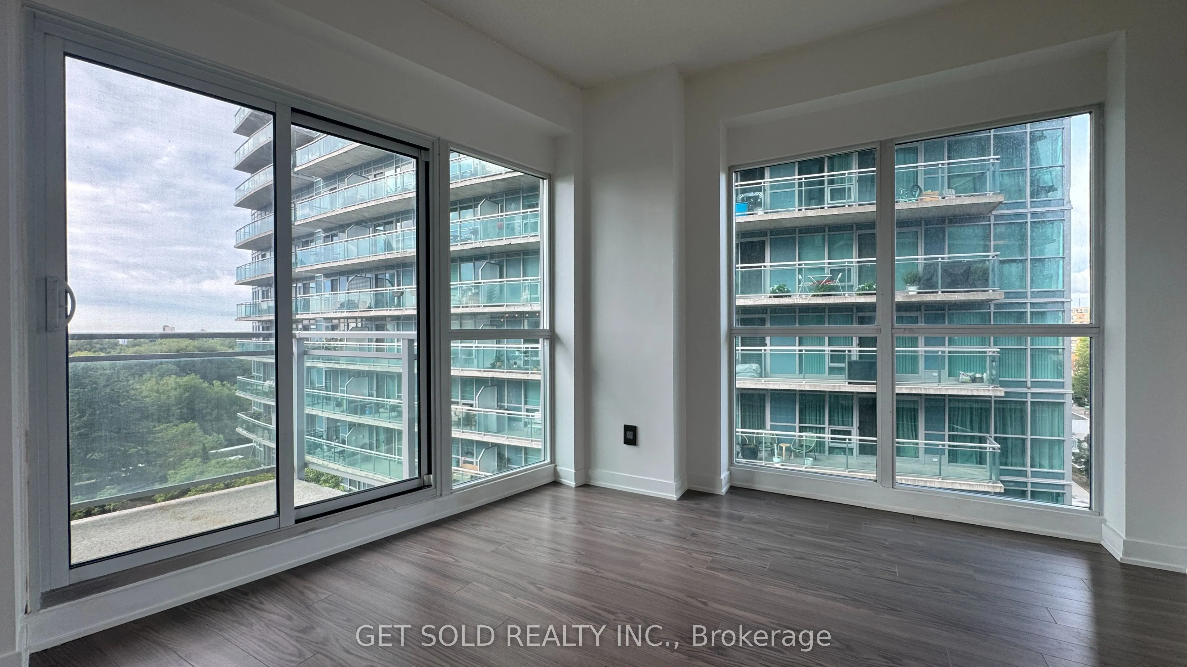 165 Legion Road N, #730
