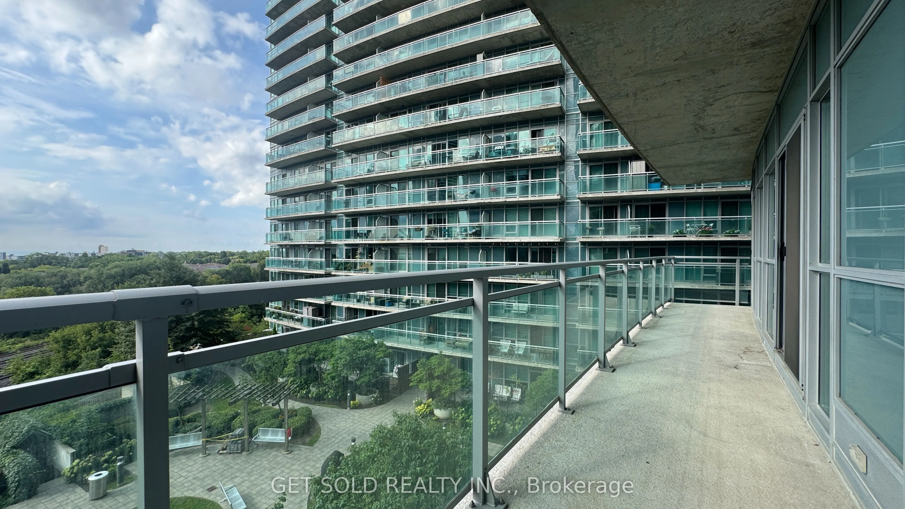 165 Legion Road N, #730