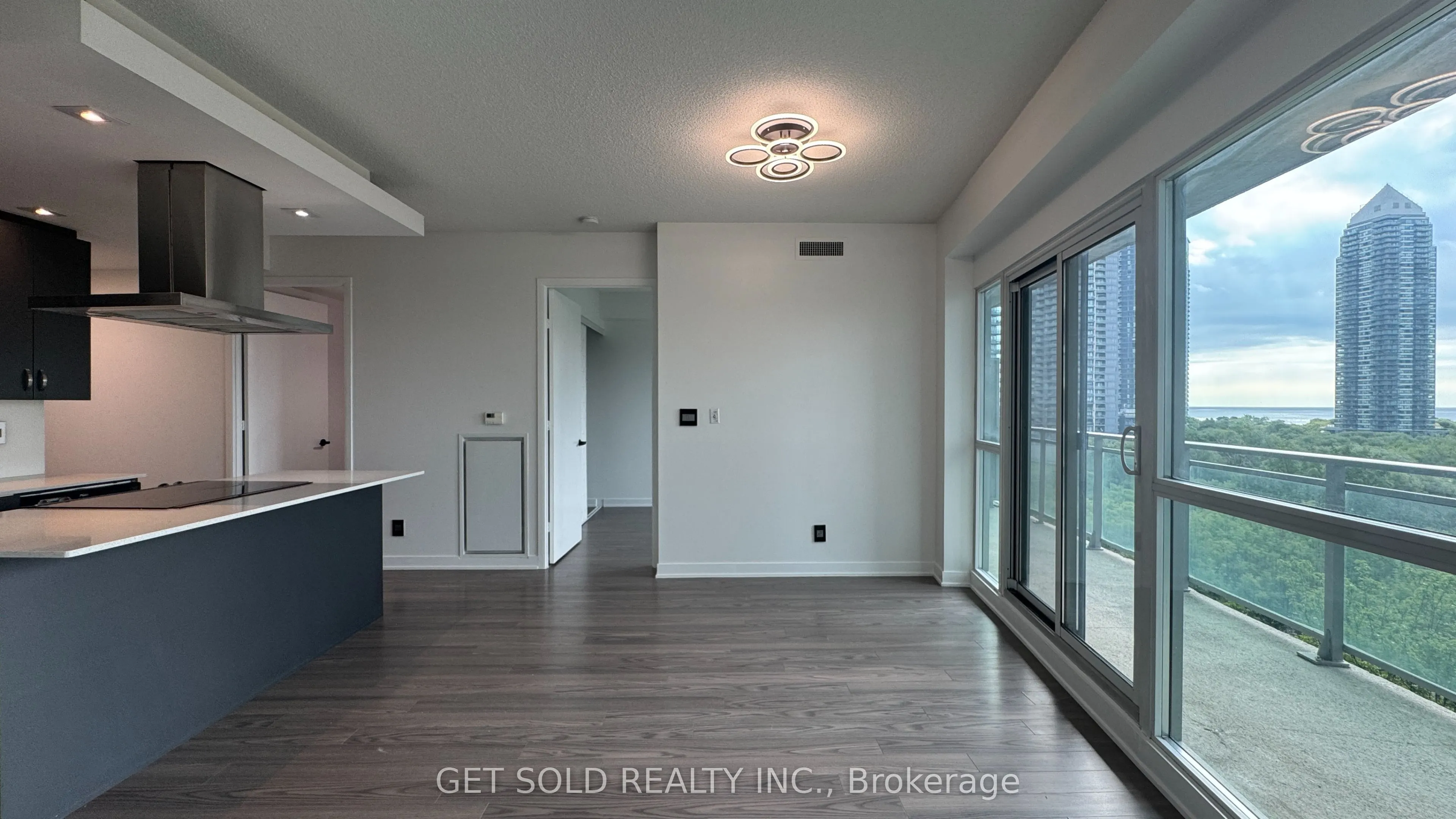 165 Legion Road N, #730