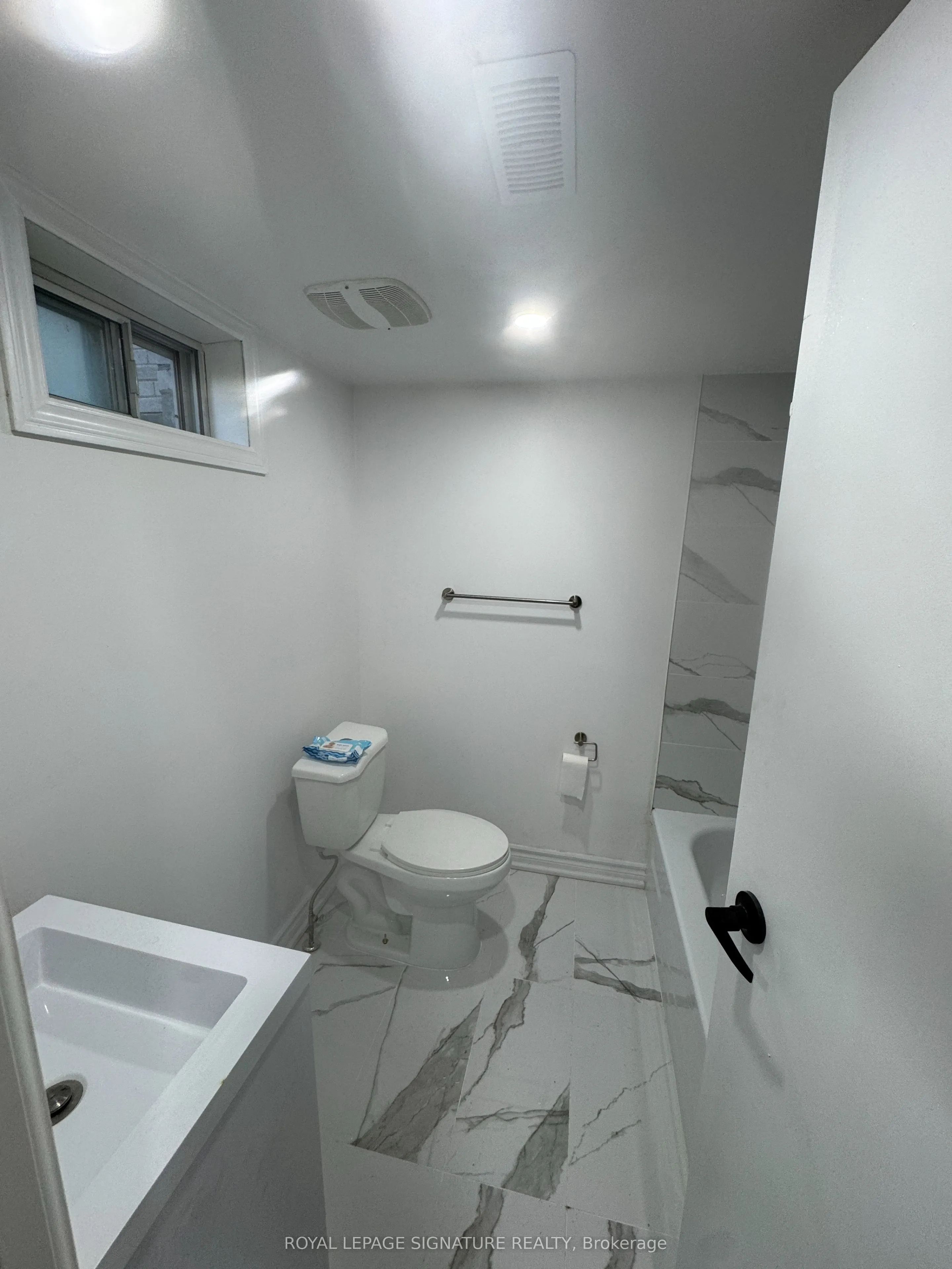 77 Nanwood Drive, #BSMT
