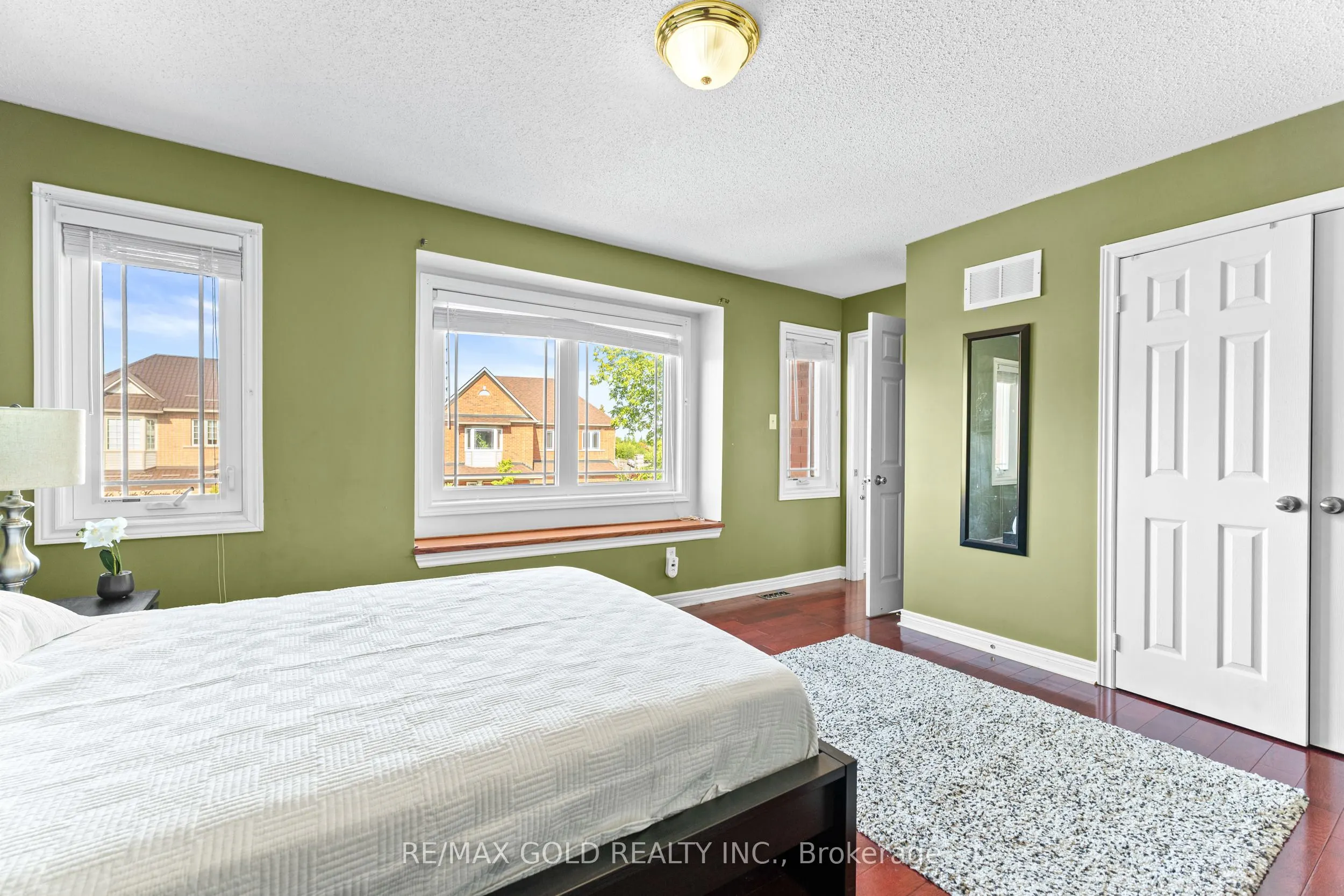 25 Castle Mountain Drive