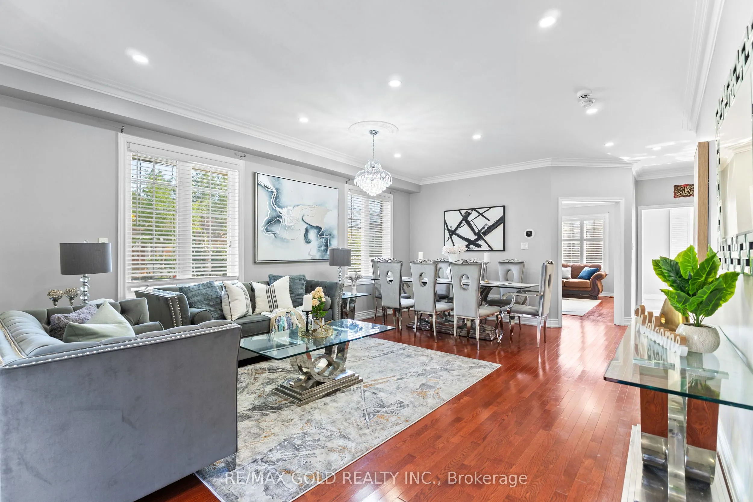 25 Castle Mountain Drive