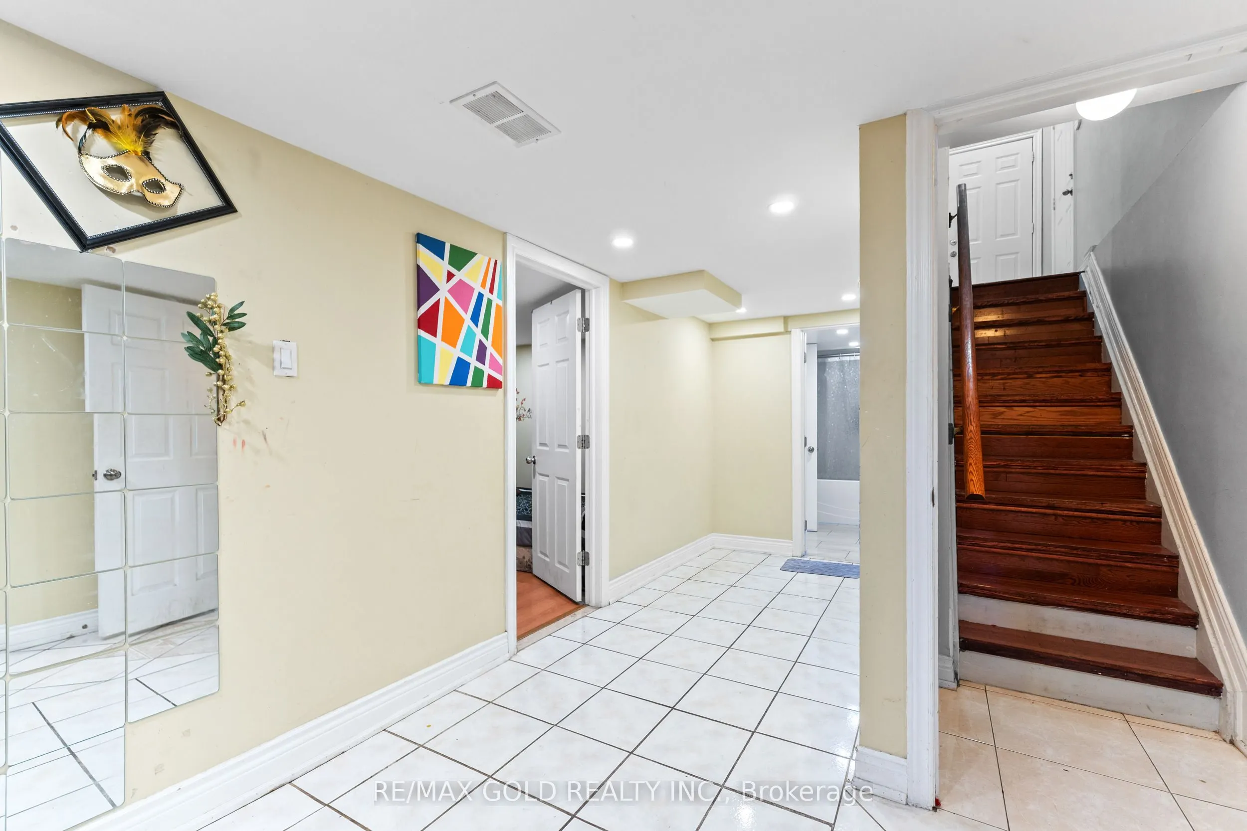 25 Castle Mountain Drive