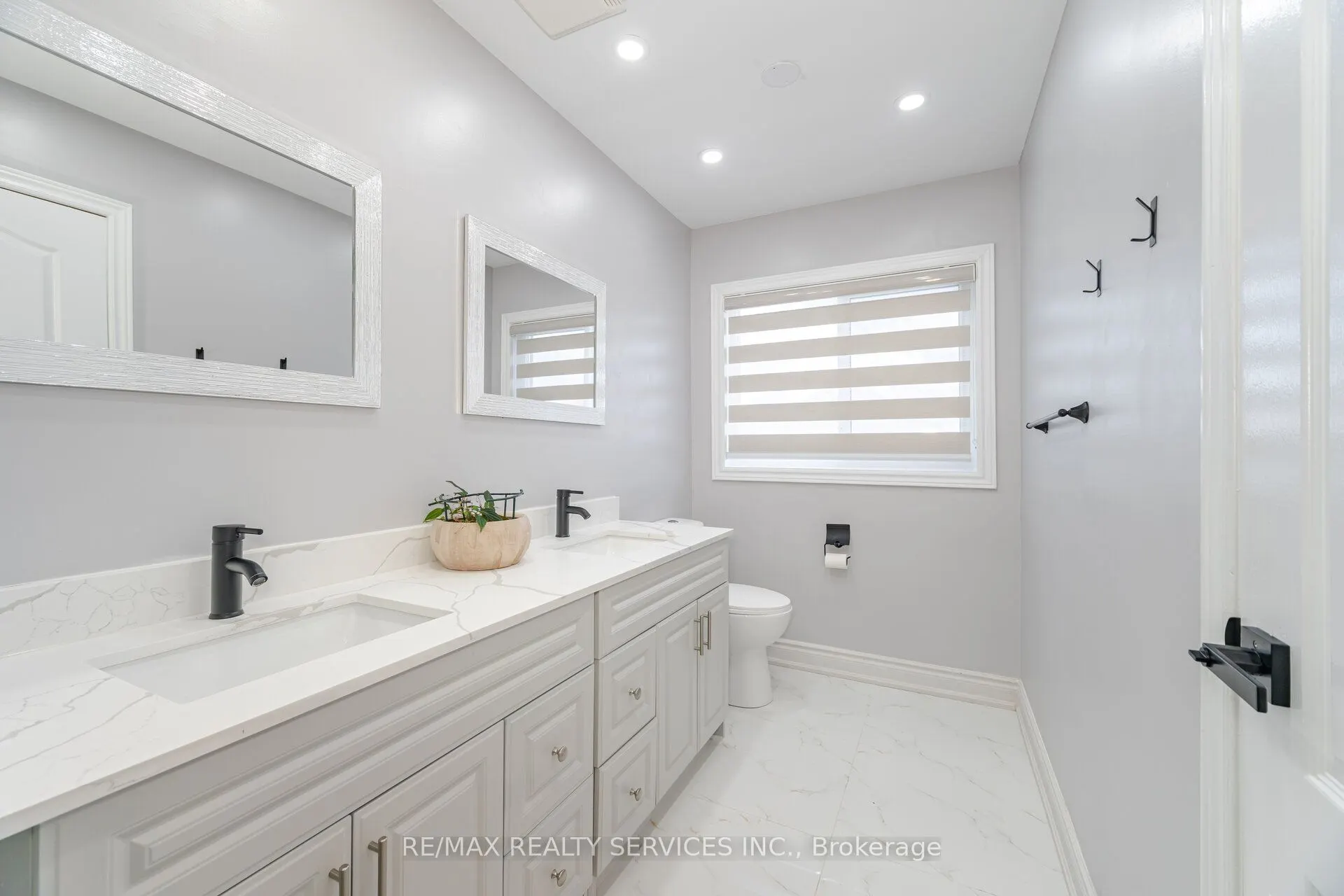 10 Martree Crescent