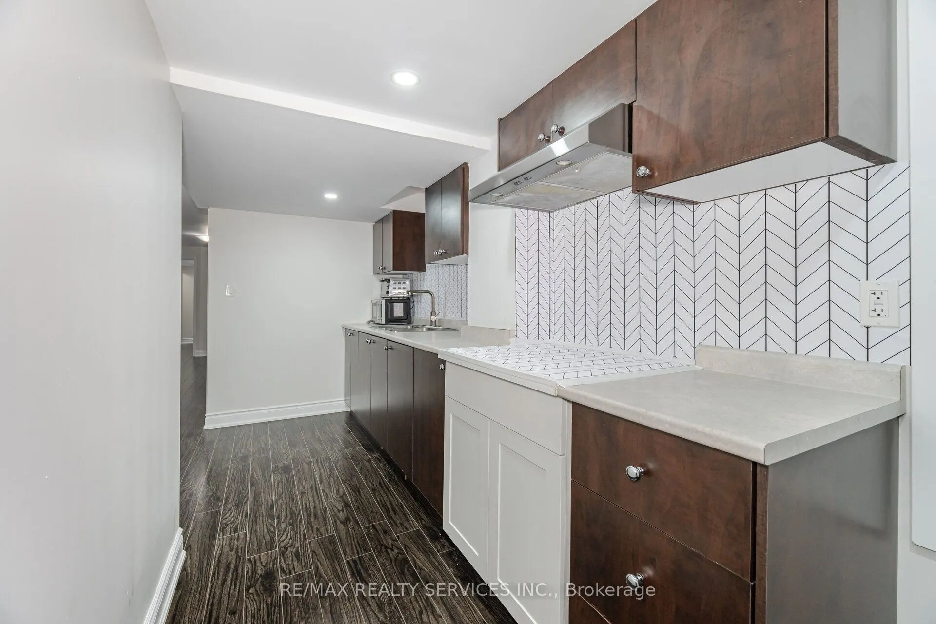 10 Martree Crescent