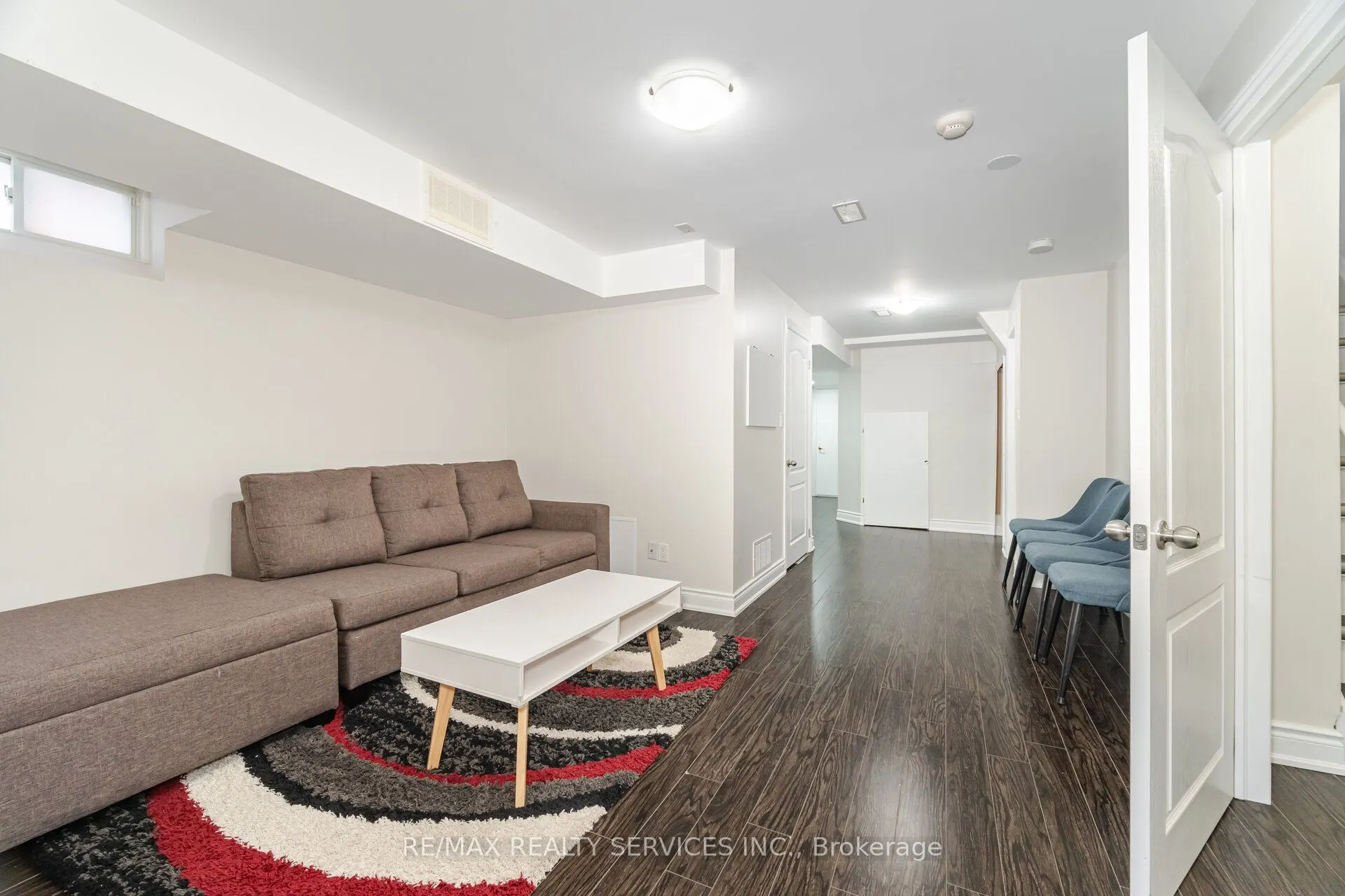 10 Martree Crescent