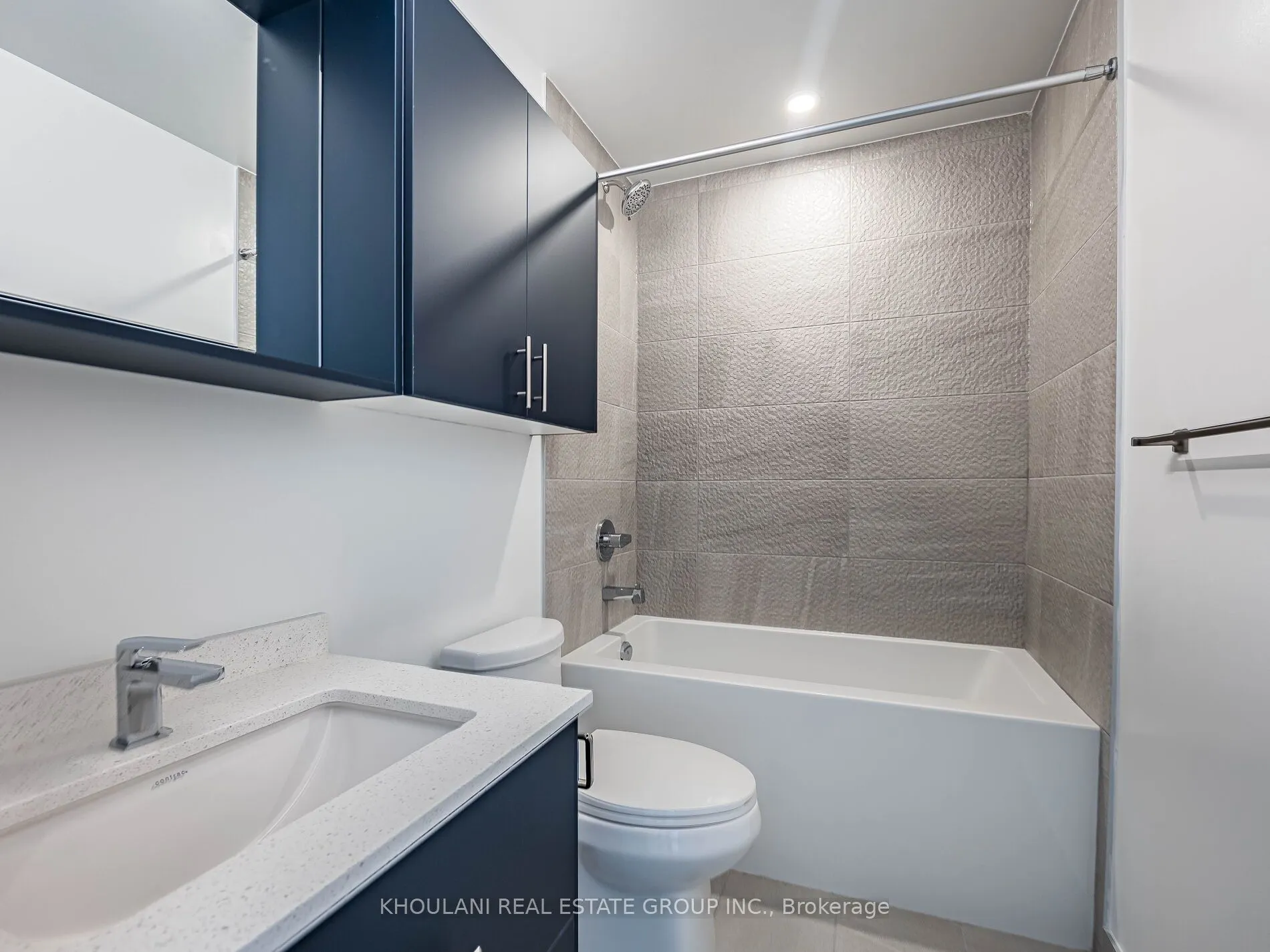 5105 Hurontario Street, #3006
