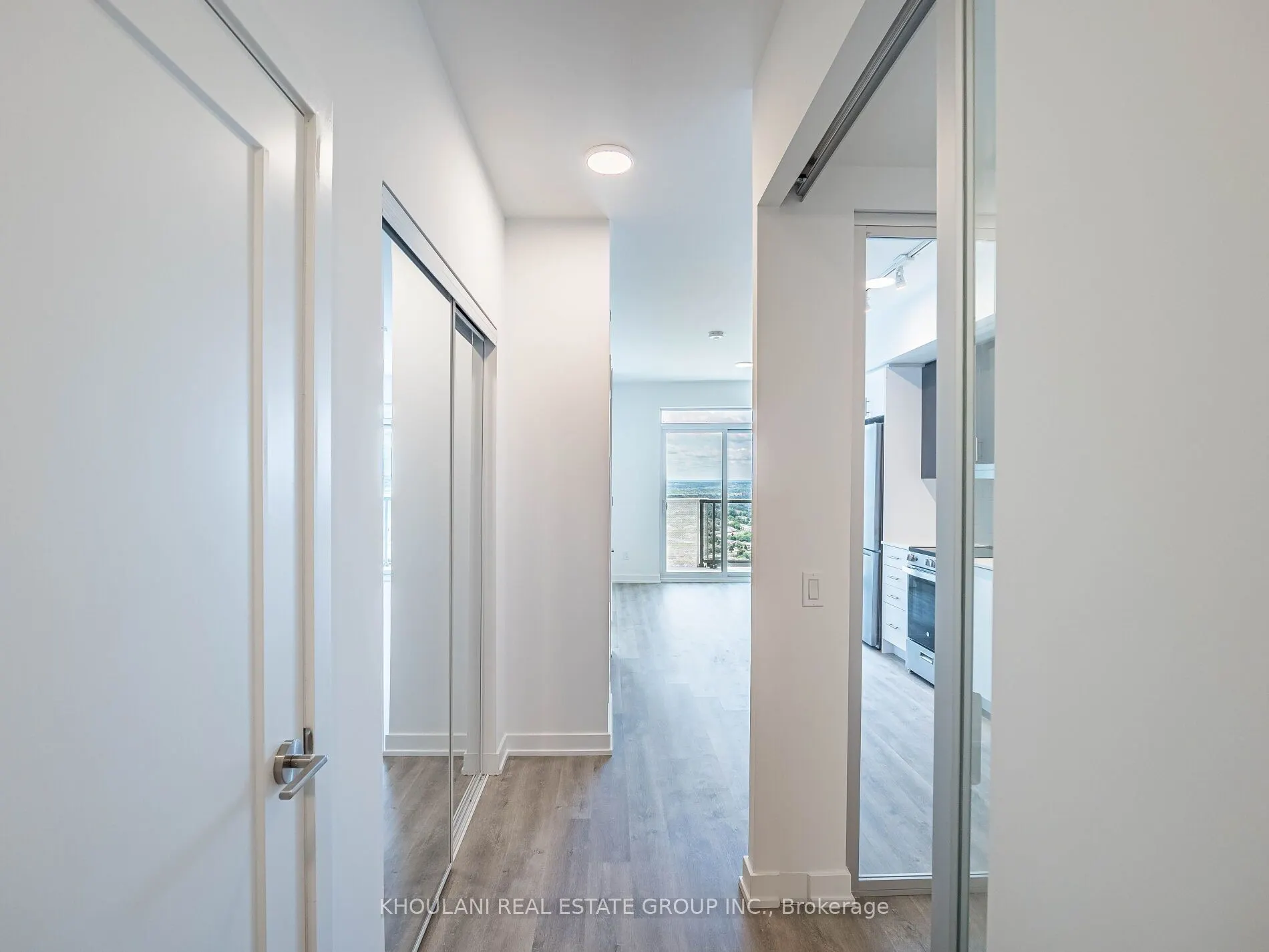 5105 Hurontario Street, #3006