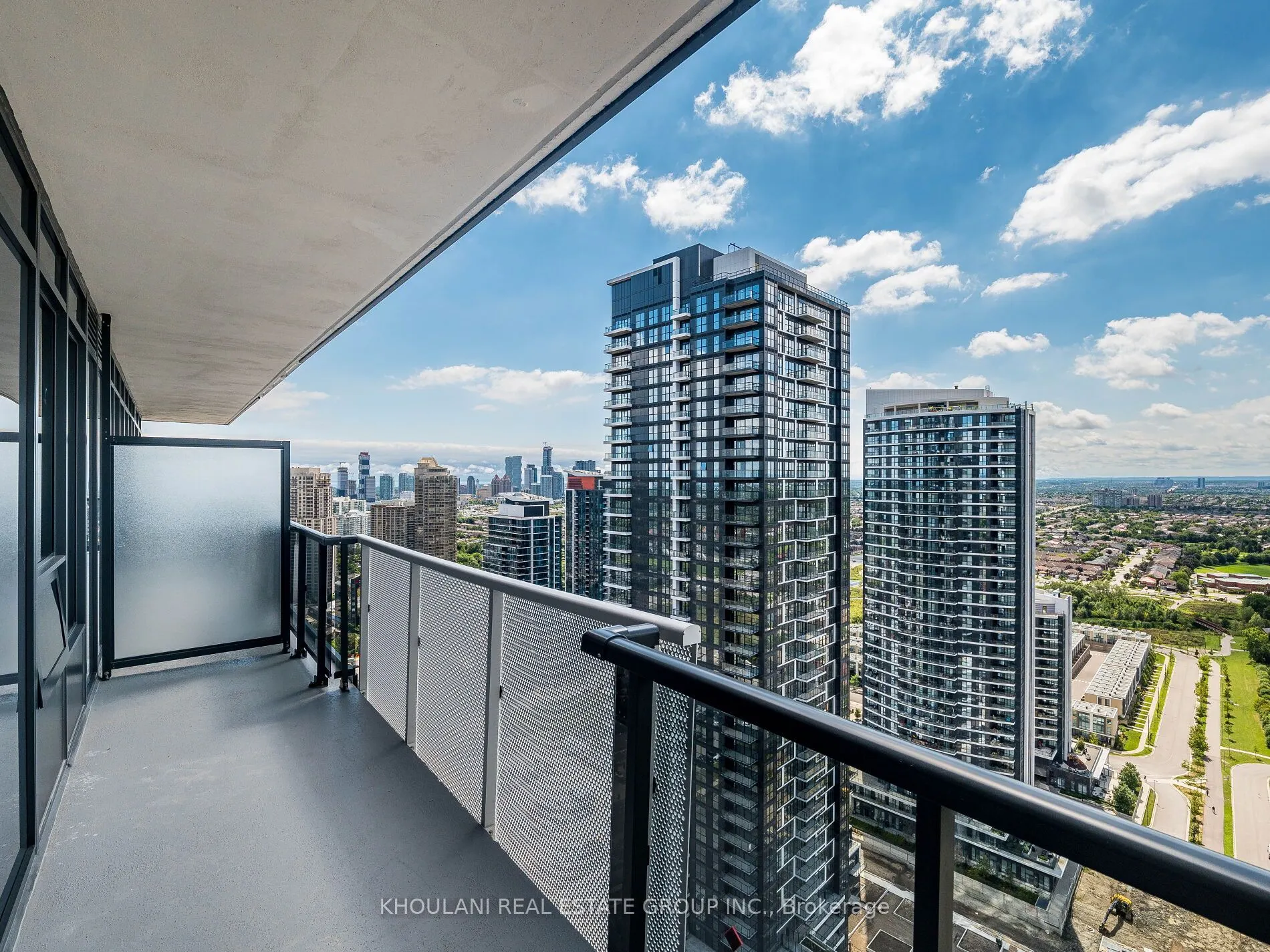 5105 Hurontario Street, #3006