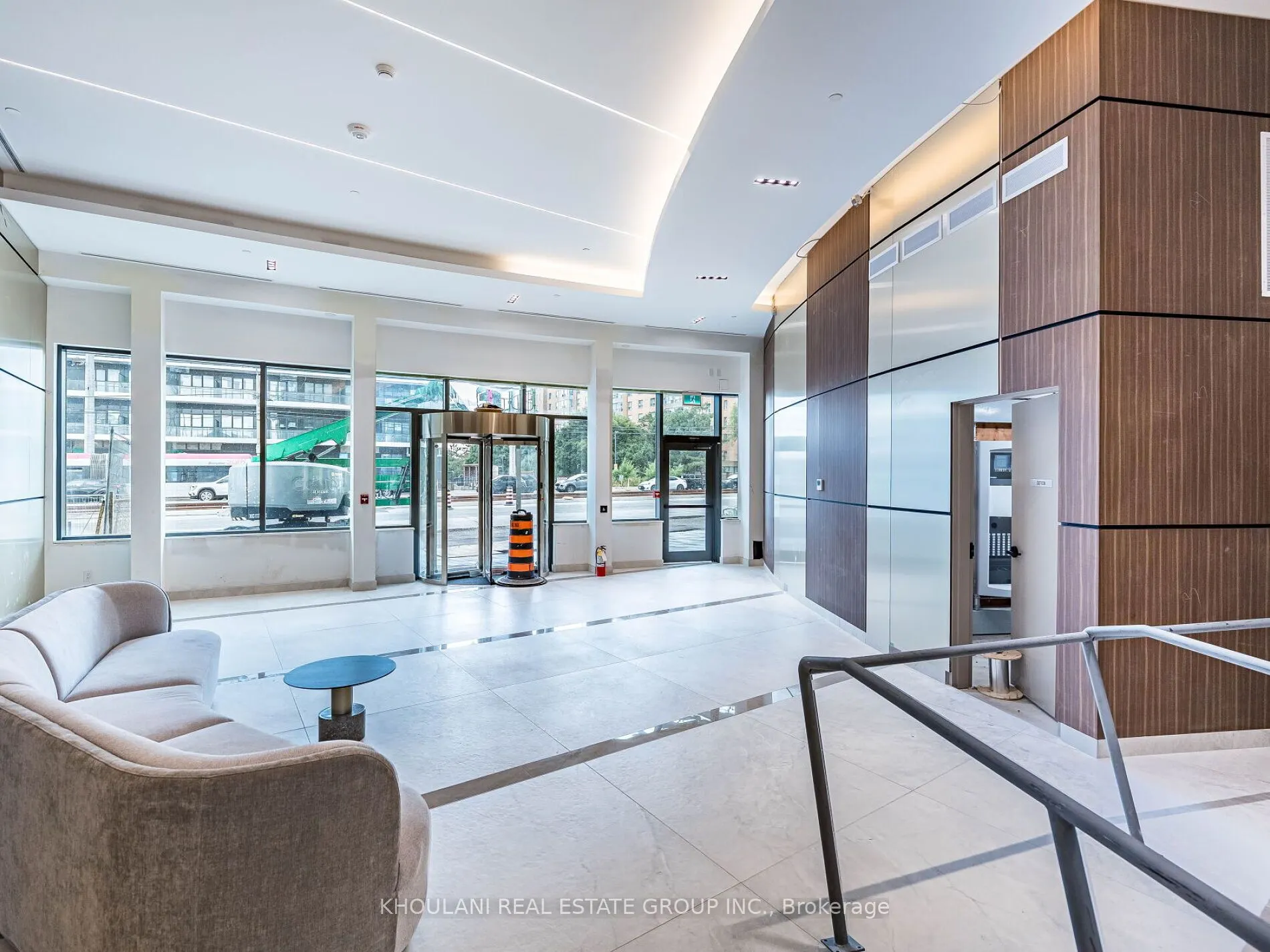 5105 Hurontario Street, #3006