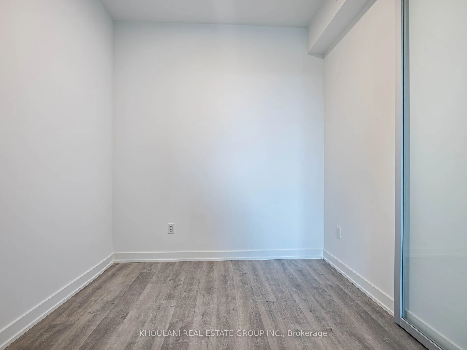5105 Hurontario Street, #3006