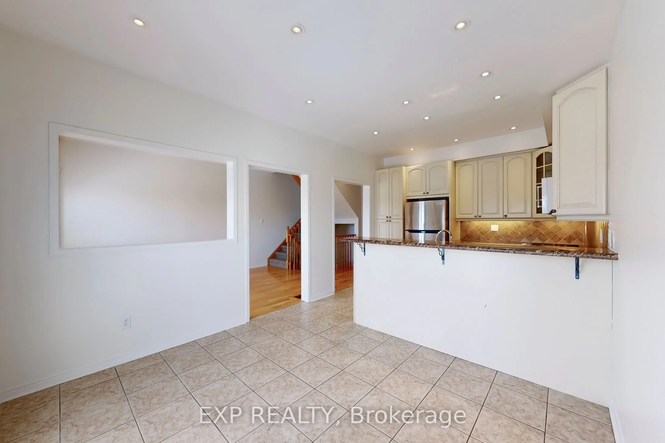 6630 Opera Glass Crescent