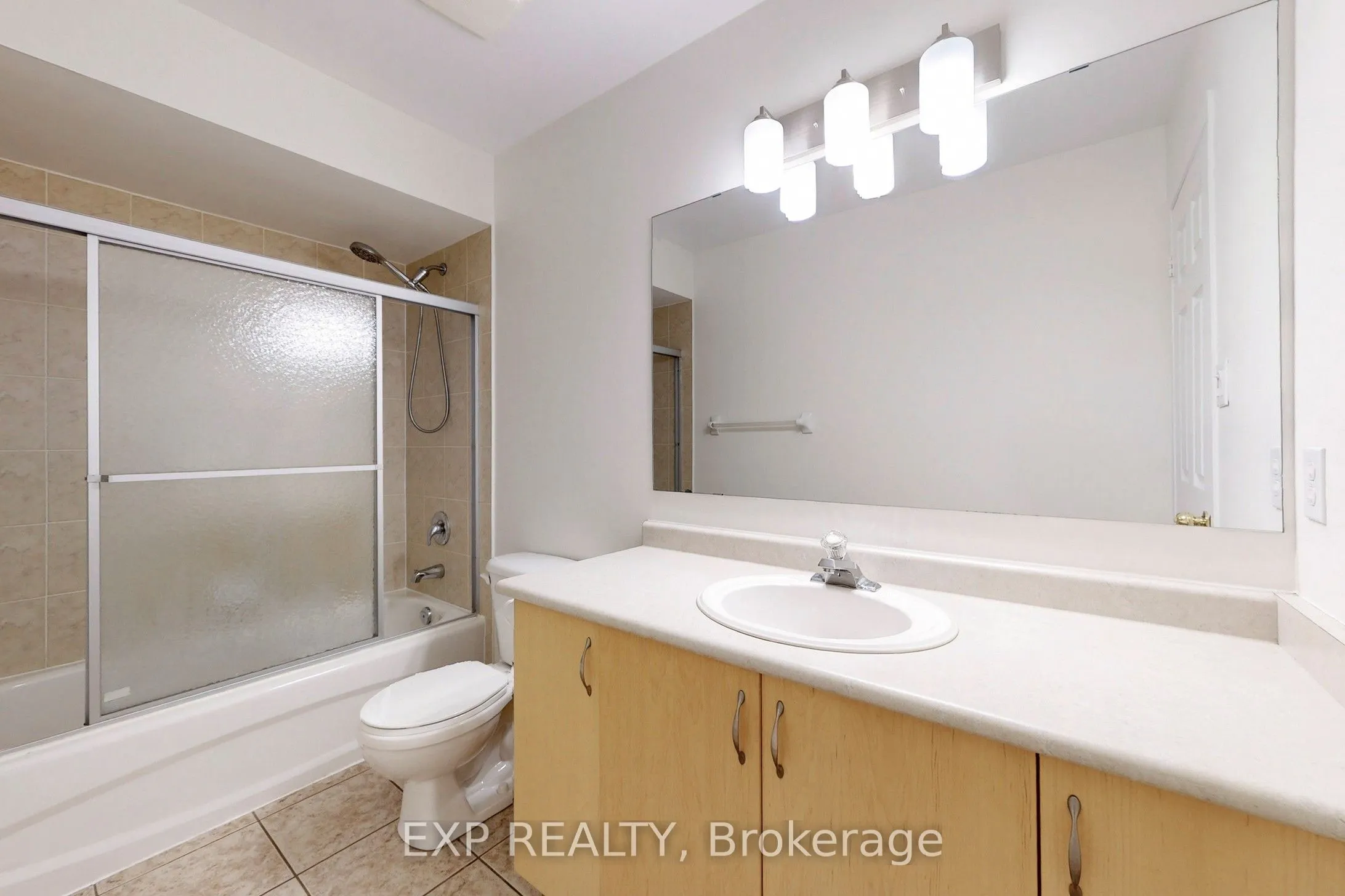 6630 Opera Glass Crescent
