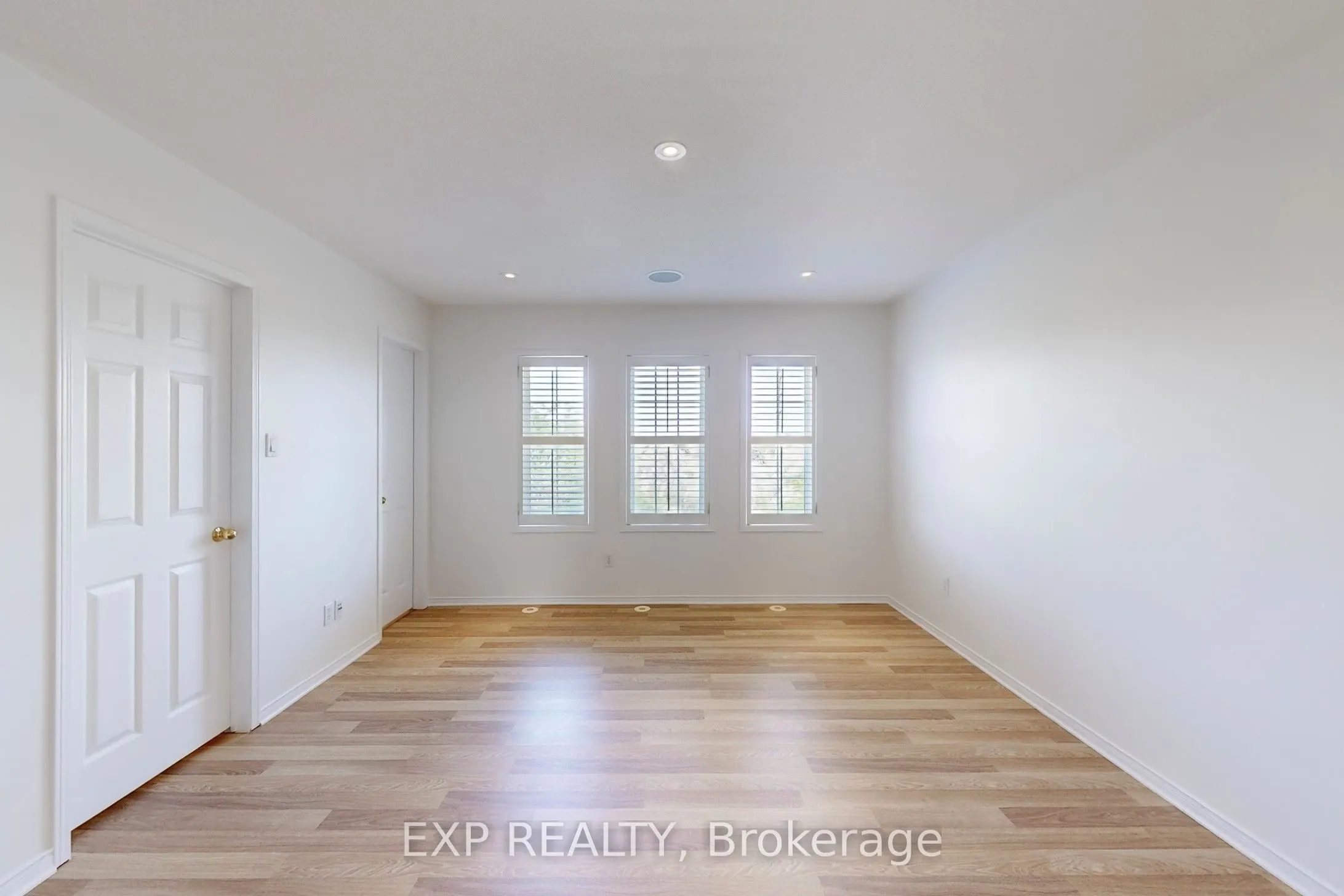 6630 Opera Glass Crescent