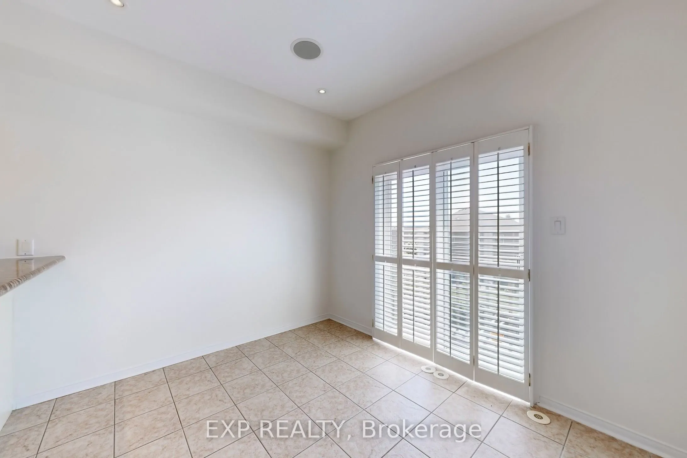 6630 Opera Glass Crescent