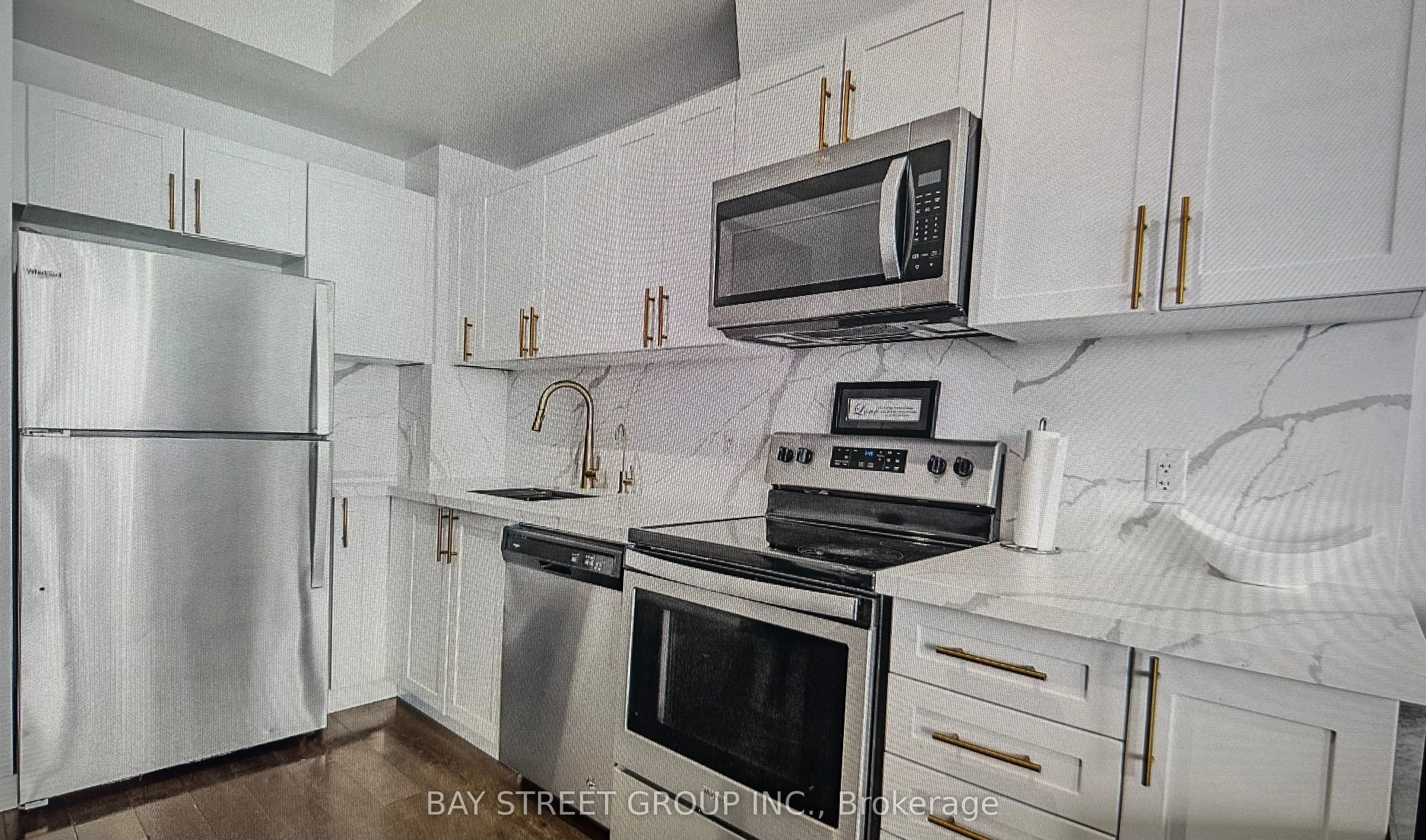 630 Rogers Road N, #13