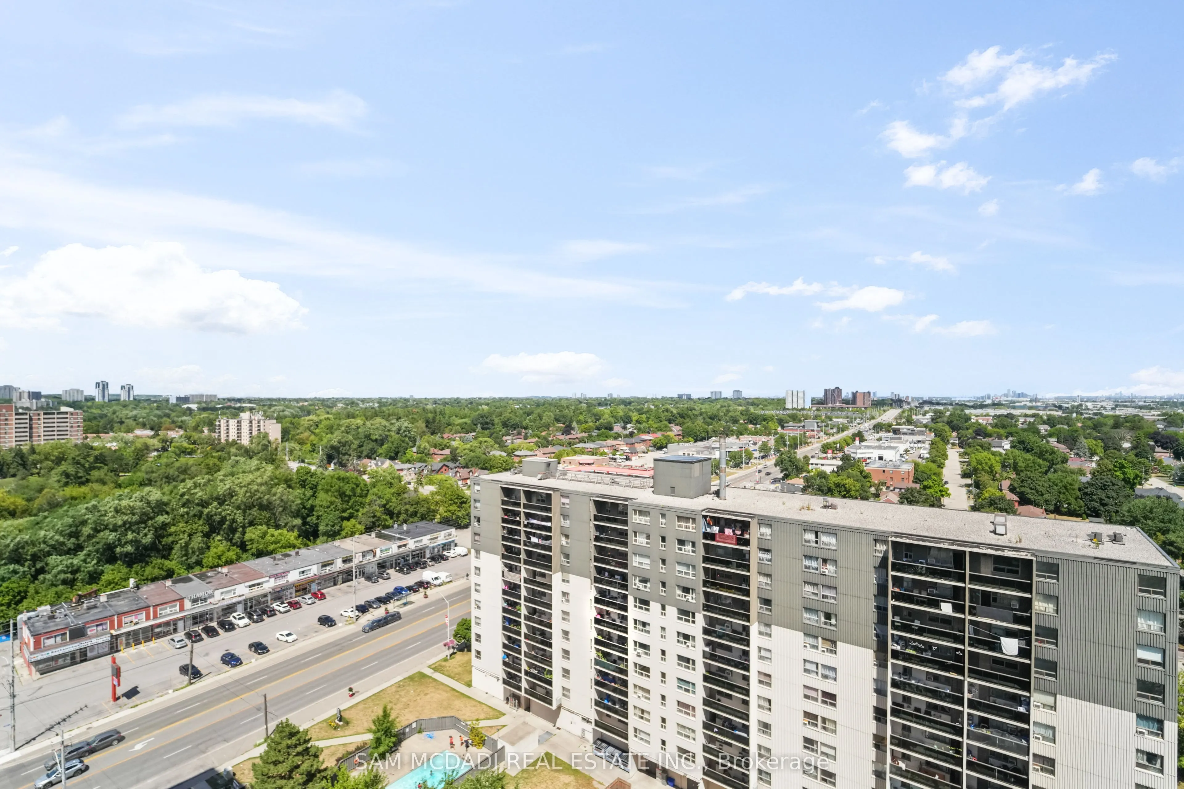 86 Dundas Street E, #1513