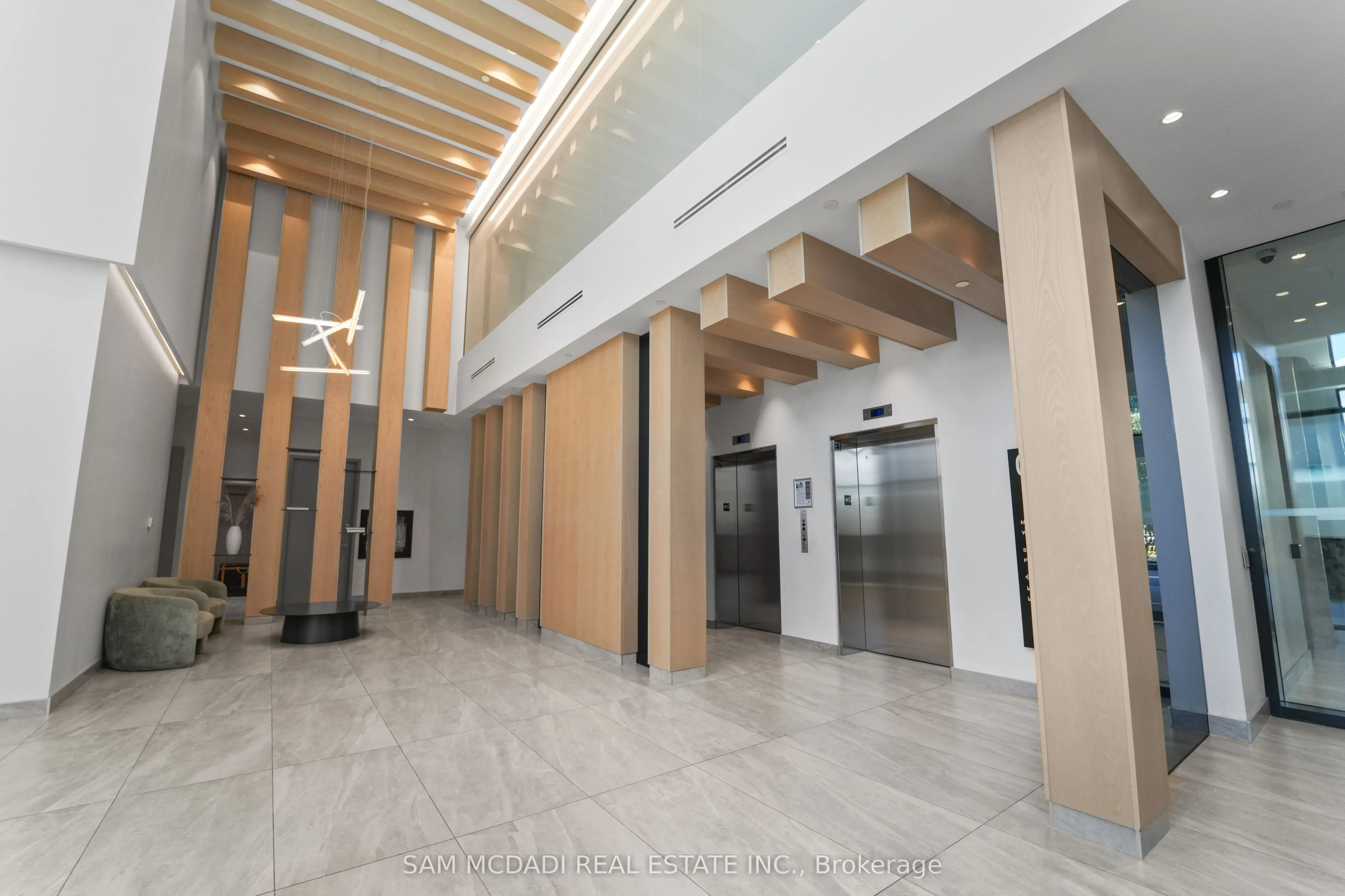86 Dundas Street E, #1513