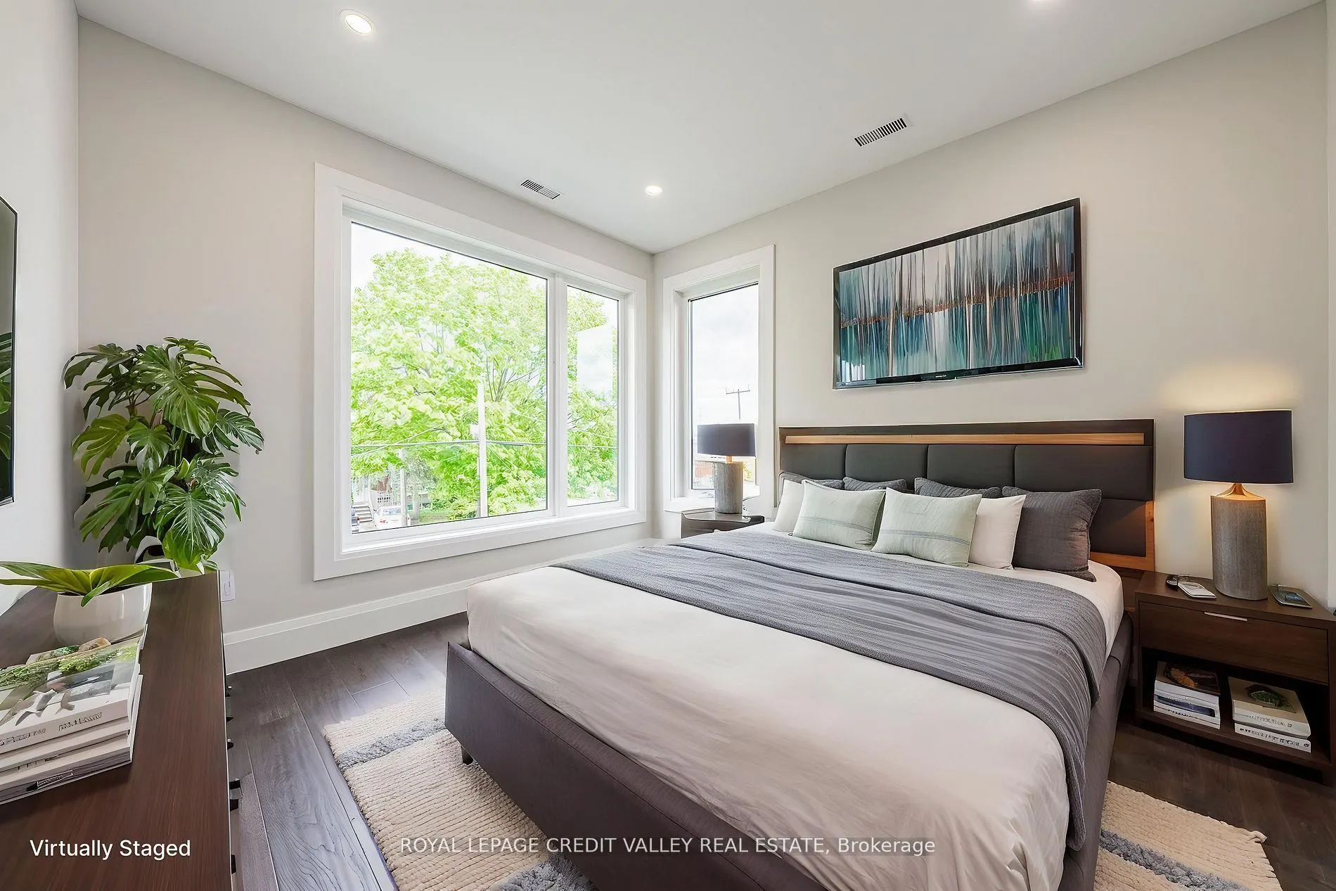 18 Bellman Avenue