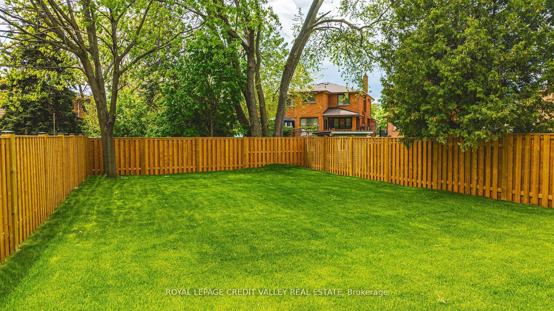 18 Bellman Avenue