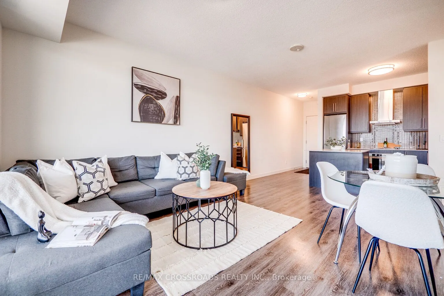 2093 Fairview Street, #502