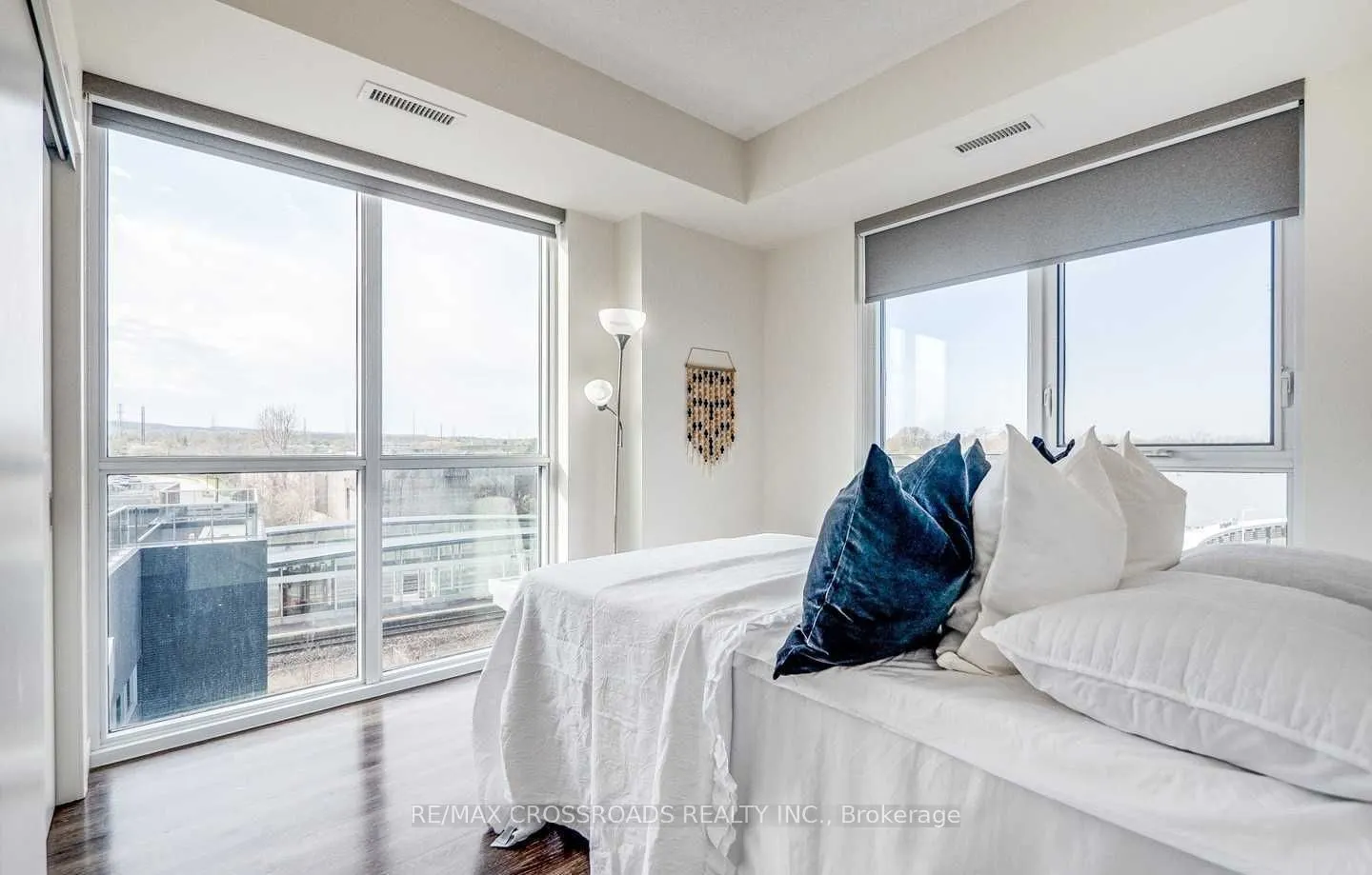 2093 Fairview Street, #502