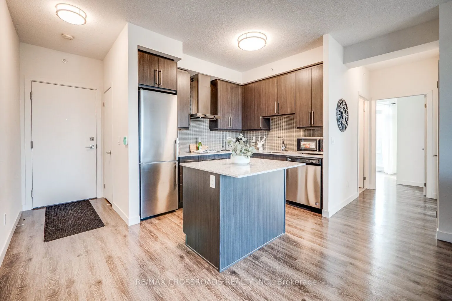 2093 Fairview Street, #502
