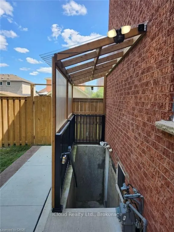 7378 Cloverleaf Court, #Bsmt