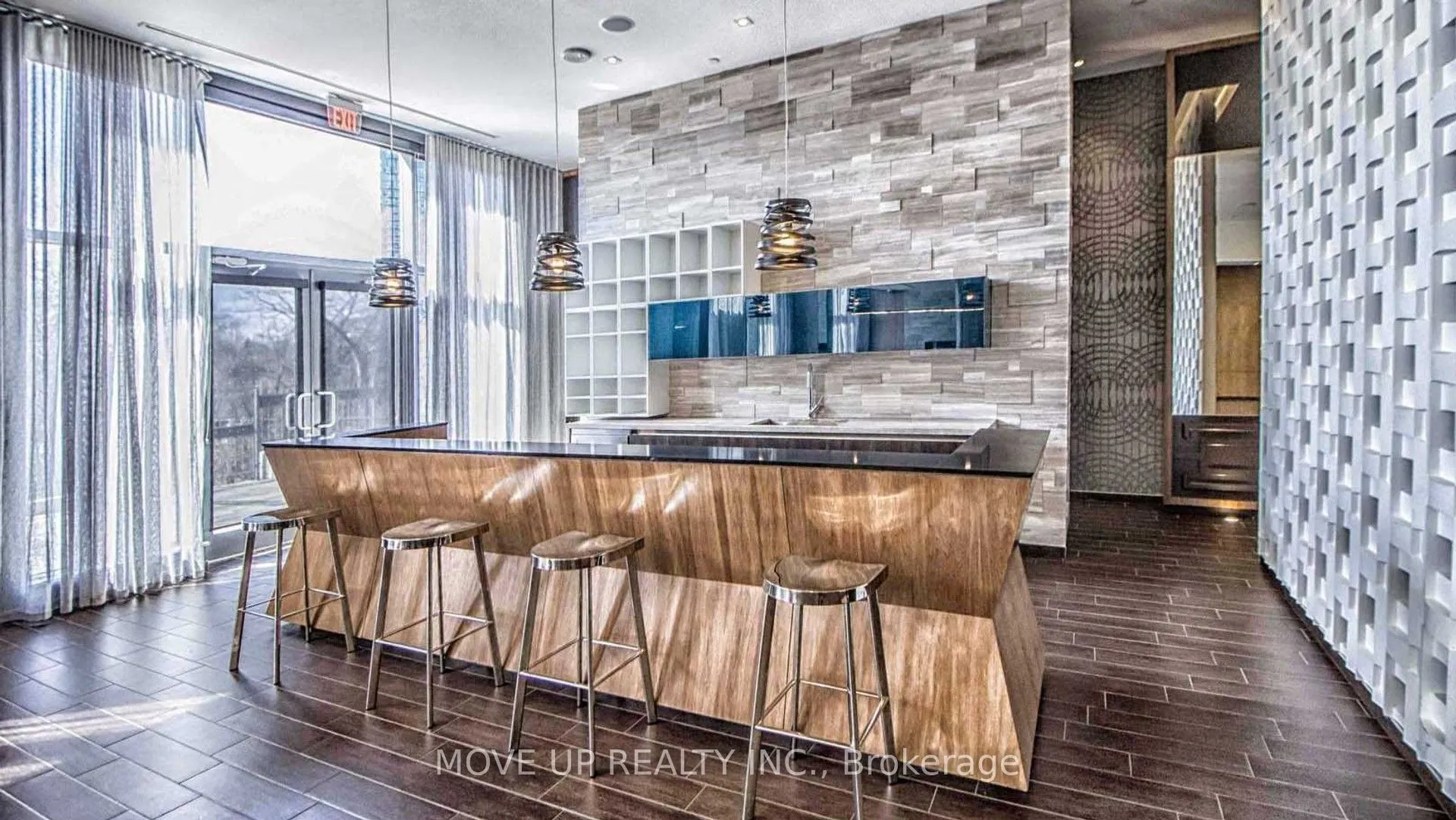36 Park Lawn Road, #3202