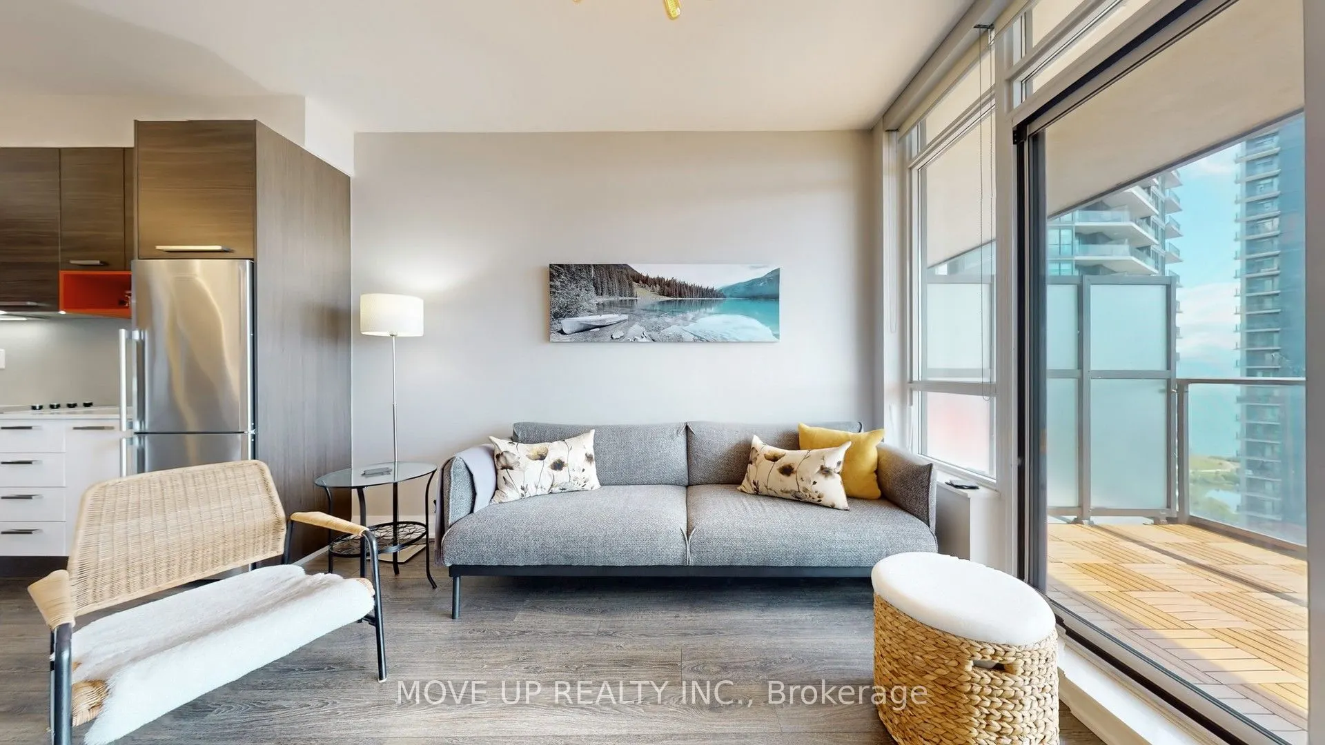 36 Park Lawn Road, #3202