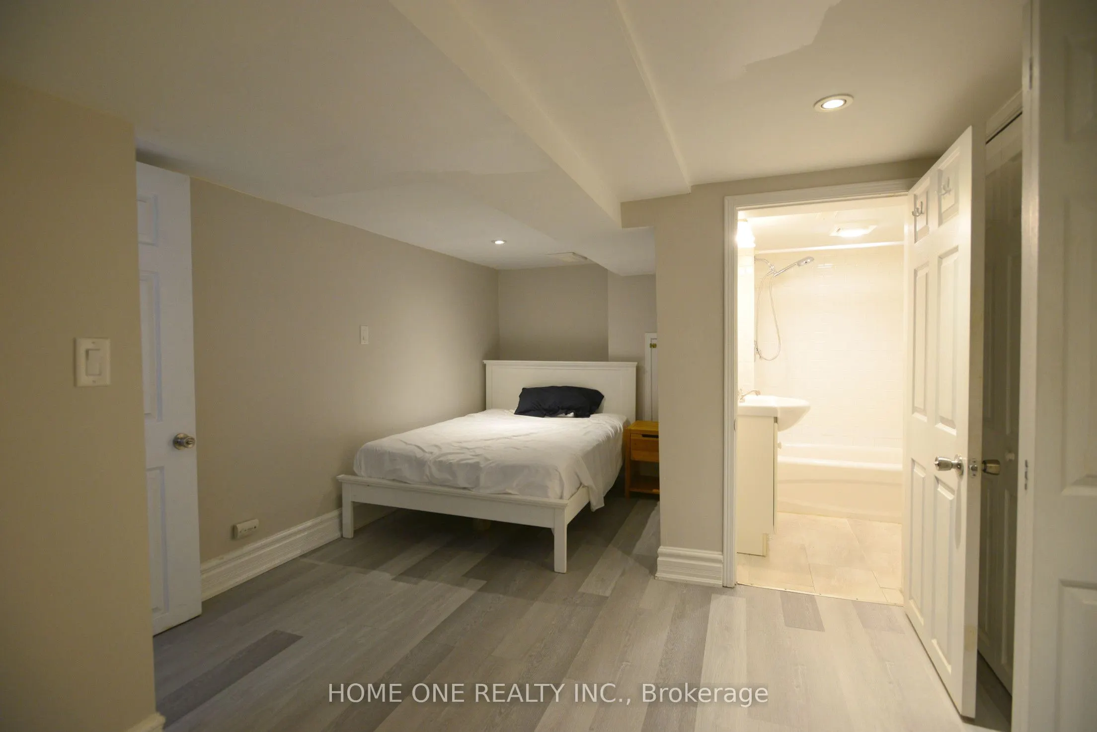 146 Rosemount Avenue, #Basement