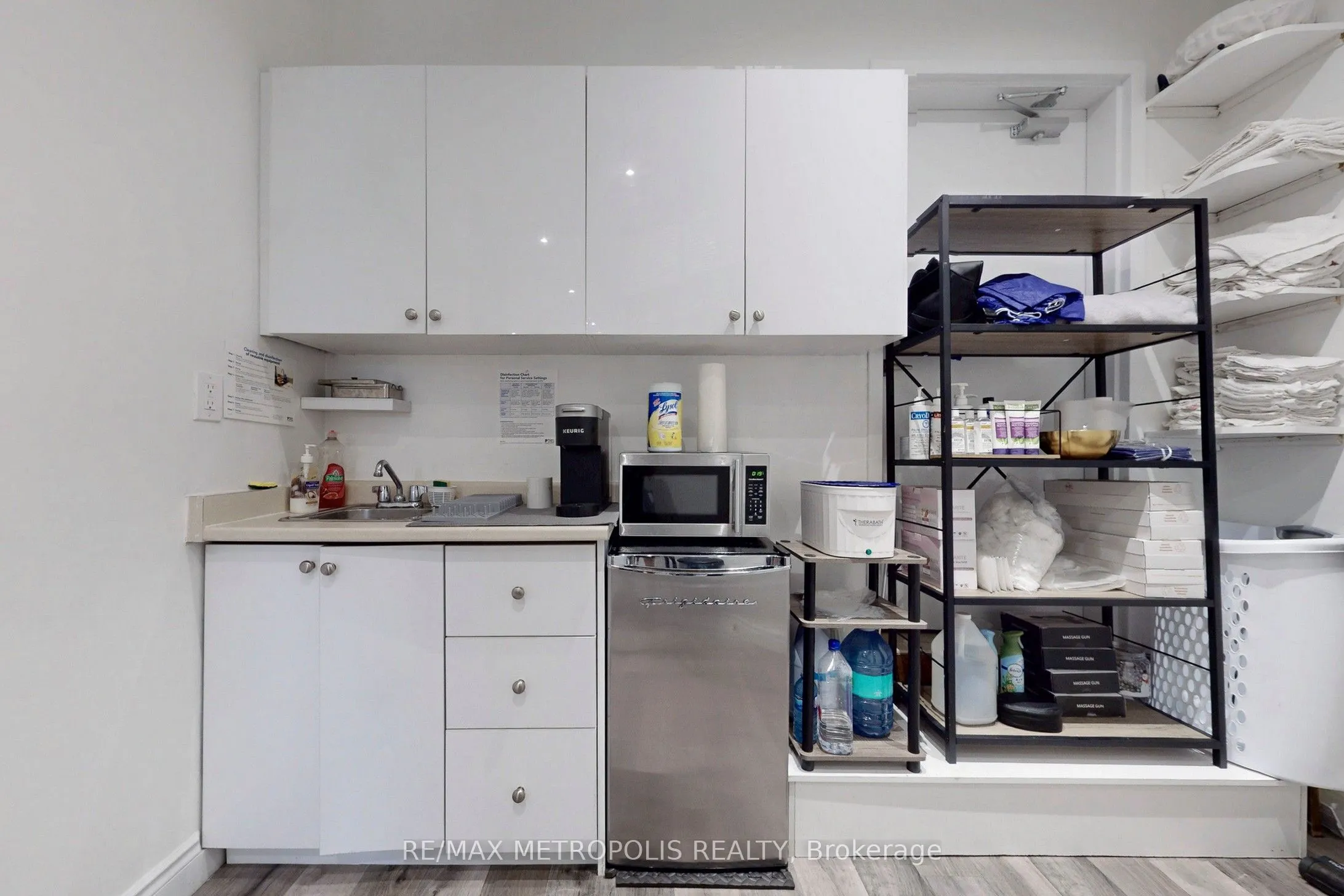 103 Inspire Boulevard, #2